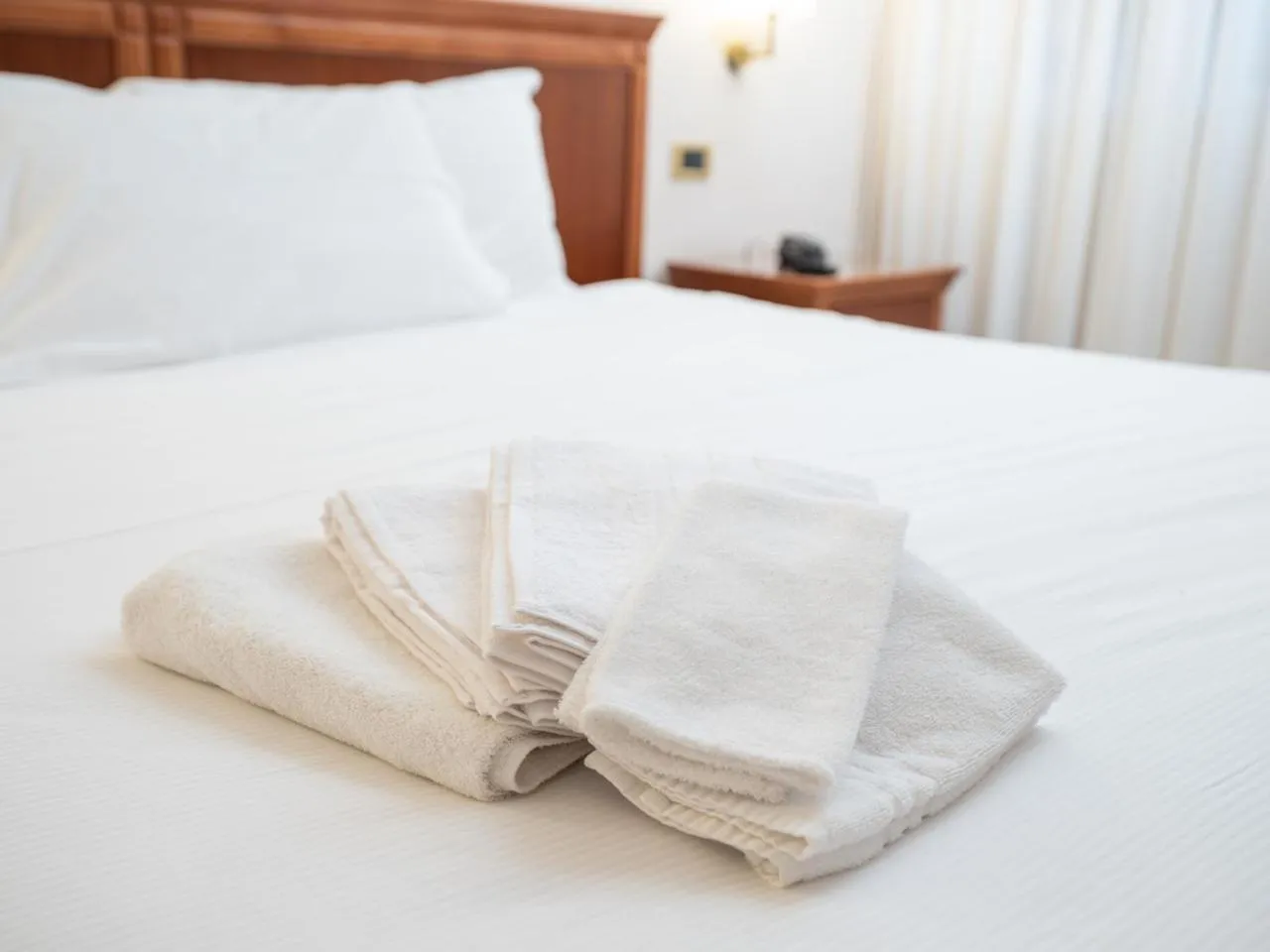 towels, Bed in Hotel SAN PIO