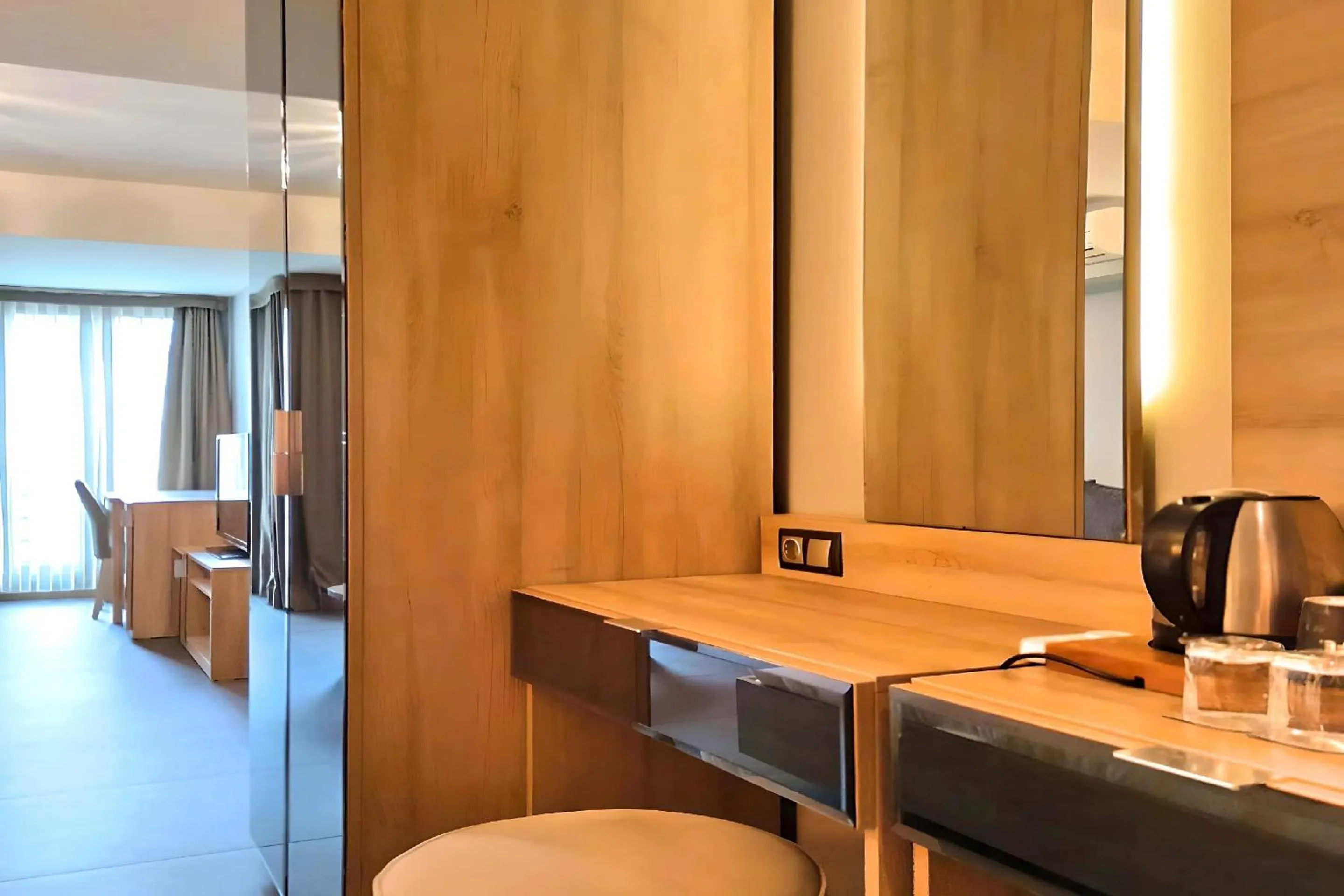 Coffee/tea facilities in BC Residence Pangaldi