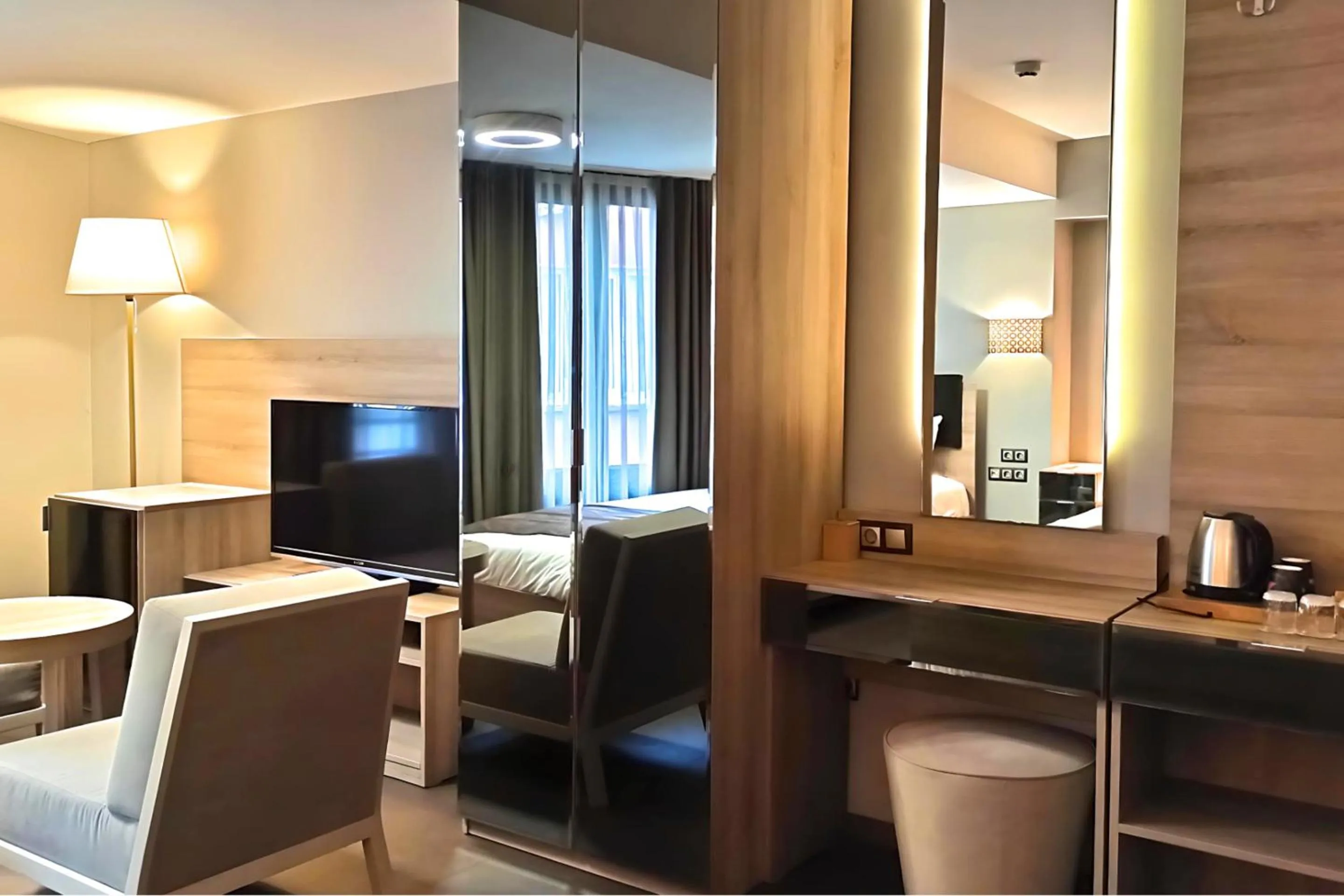 TV and multimedia in BC Residence Pangaldi