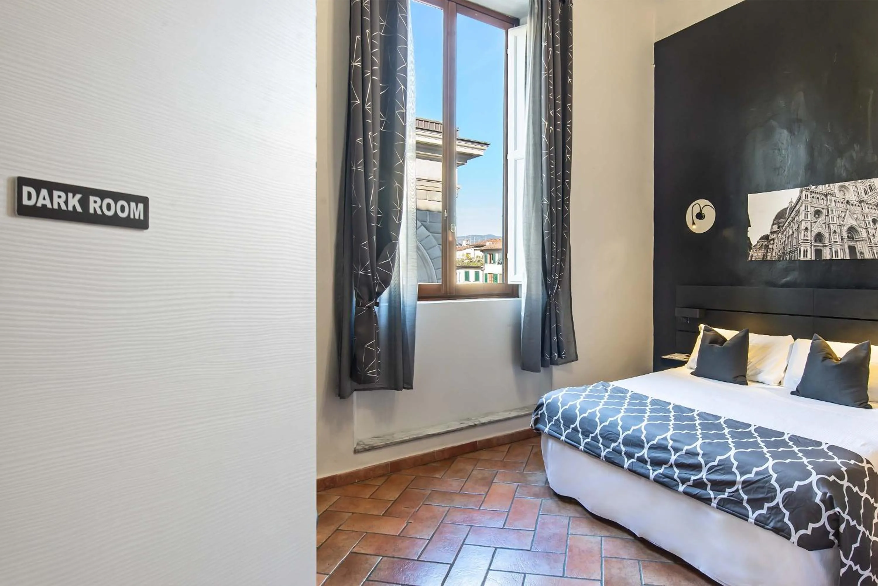 Photo of the whole room, Bed in IL MERCATO CENTRALE B and B