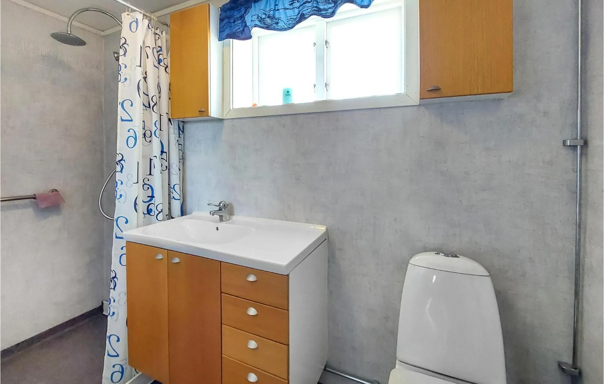 Bathroom in Nice Home In Markaryd With Wifi