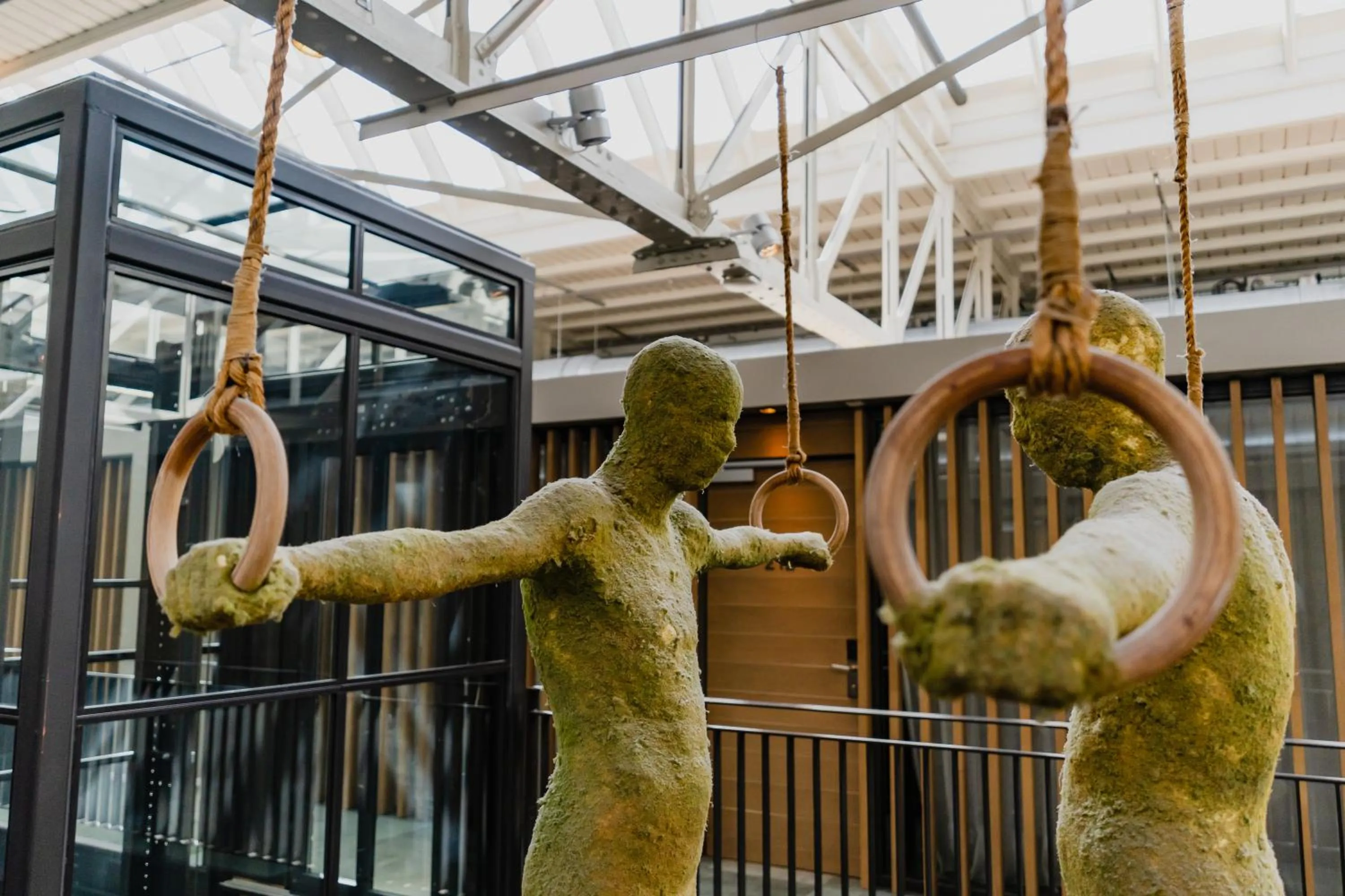 Decorative detail in Hotel De Hallen