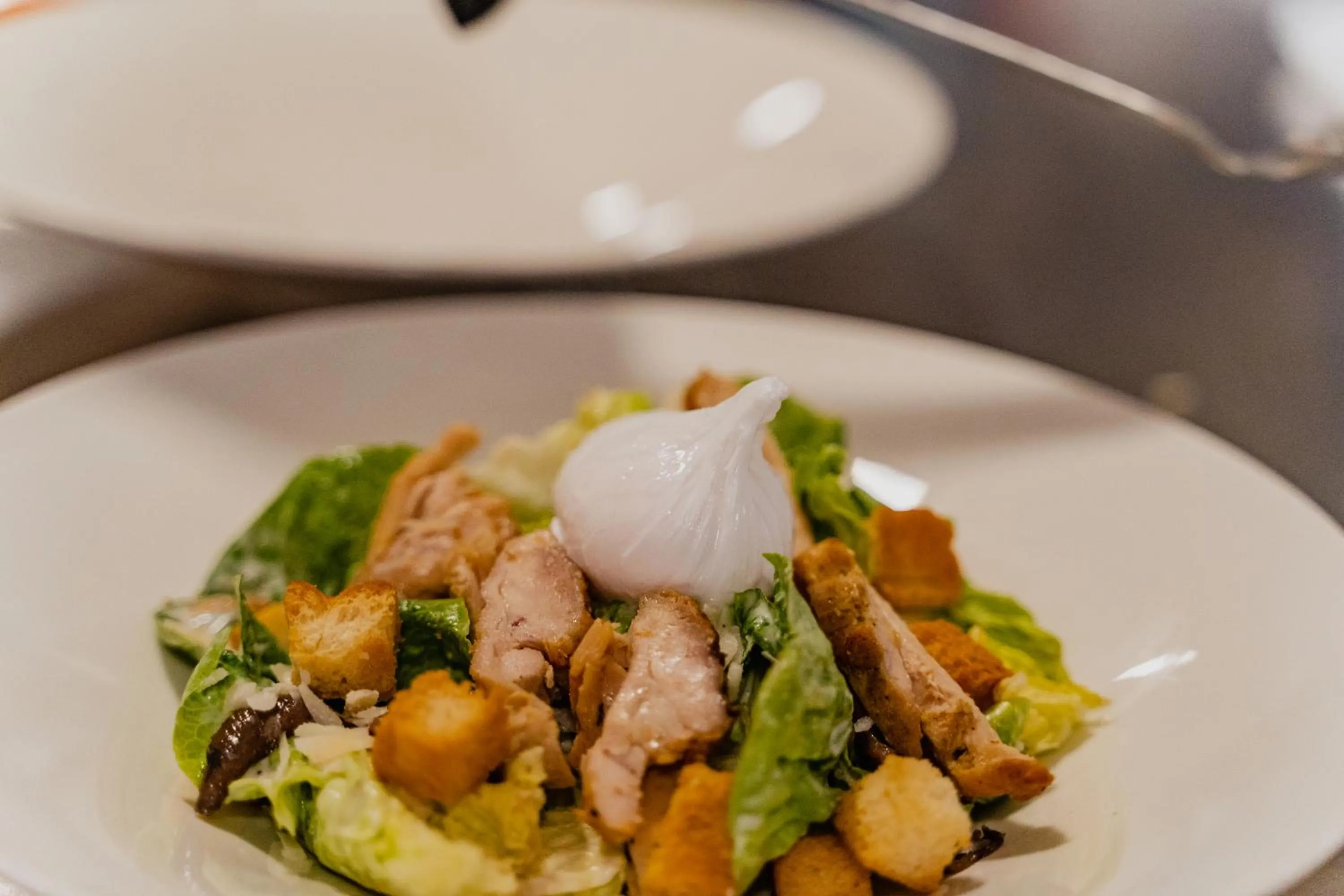 Restaurant/places to eat in Hotel De Hallen