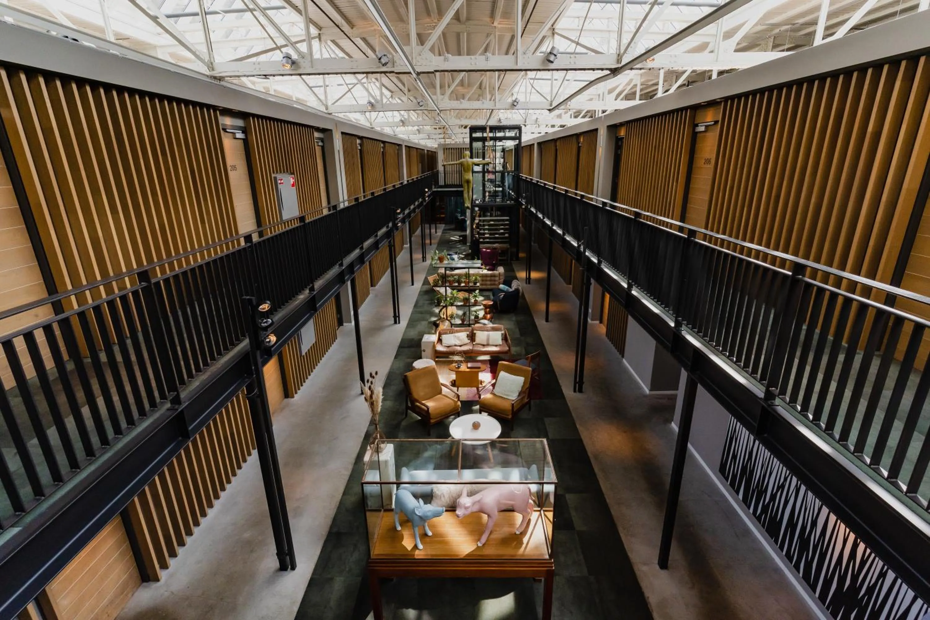 Living room in Hotel De Hallen