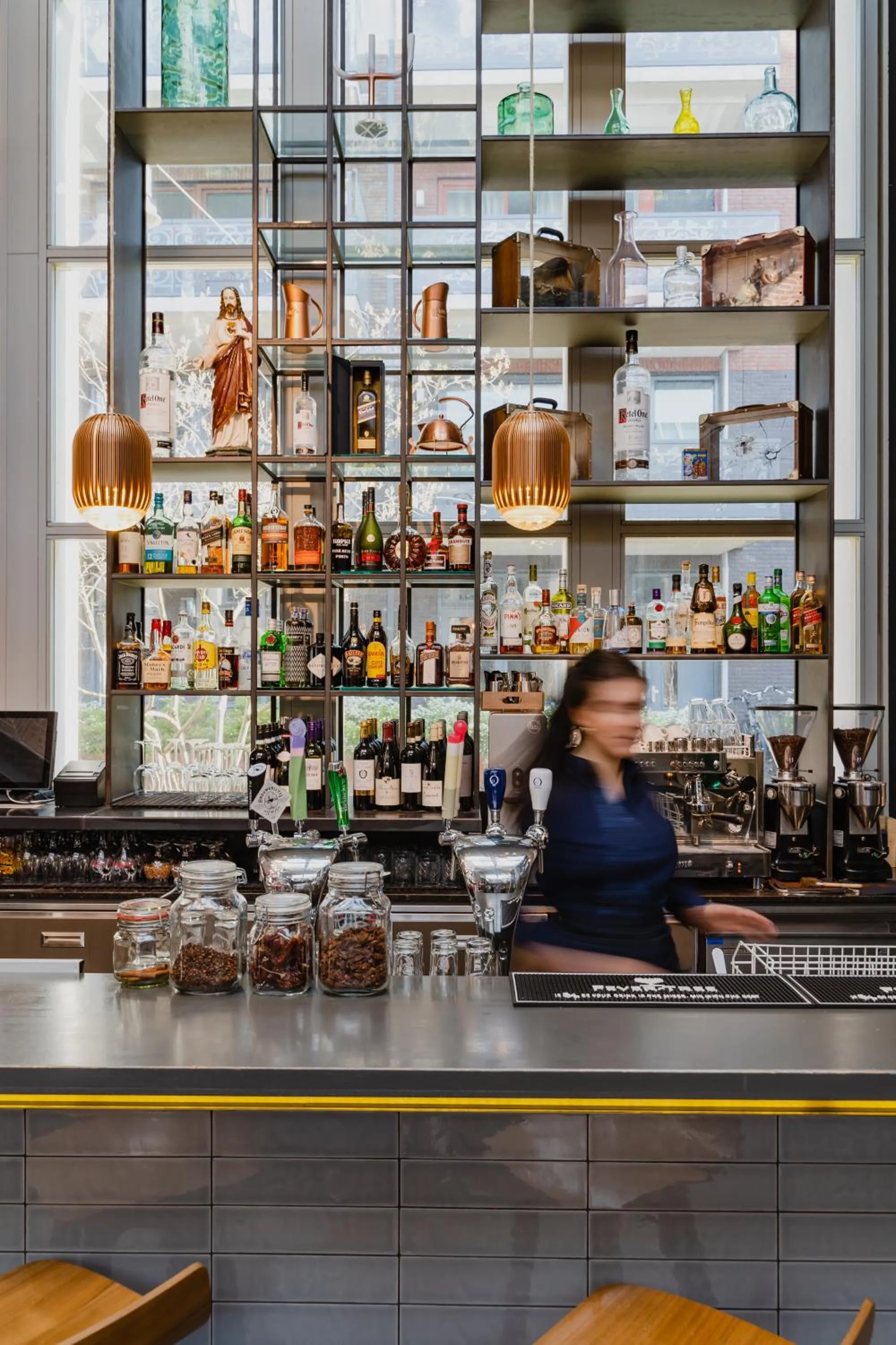 Coffee/tea facilities in Hotel De Hallen