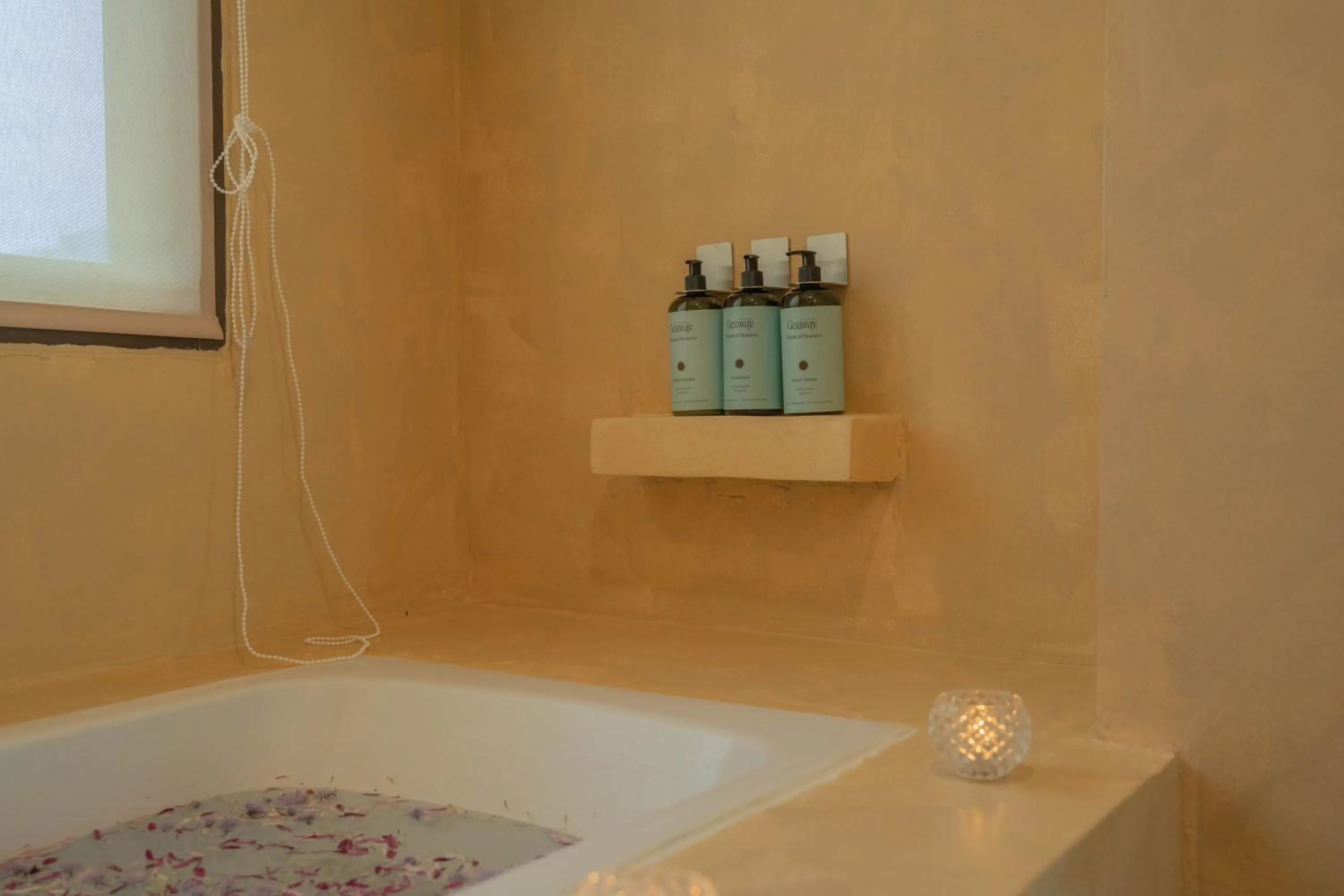 Bathroom in Rustic and Blue Getaway