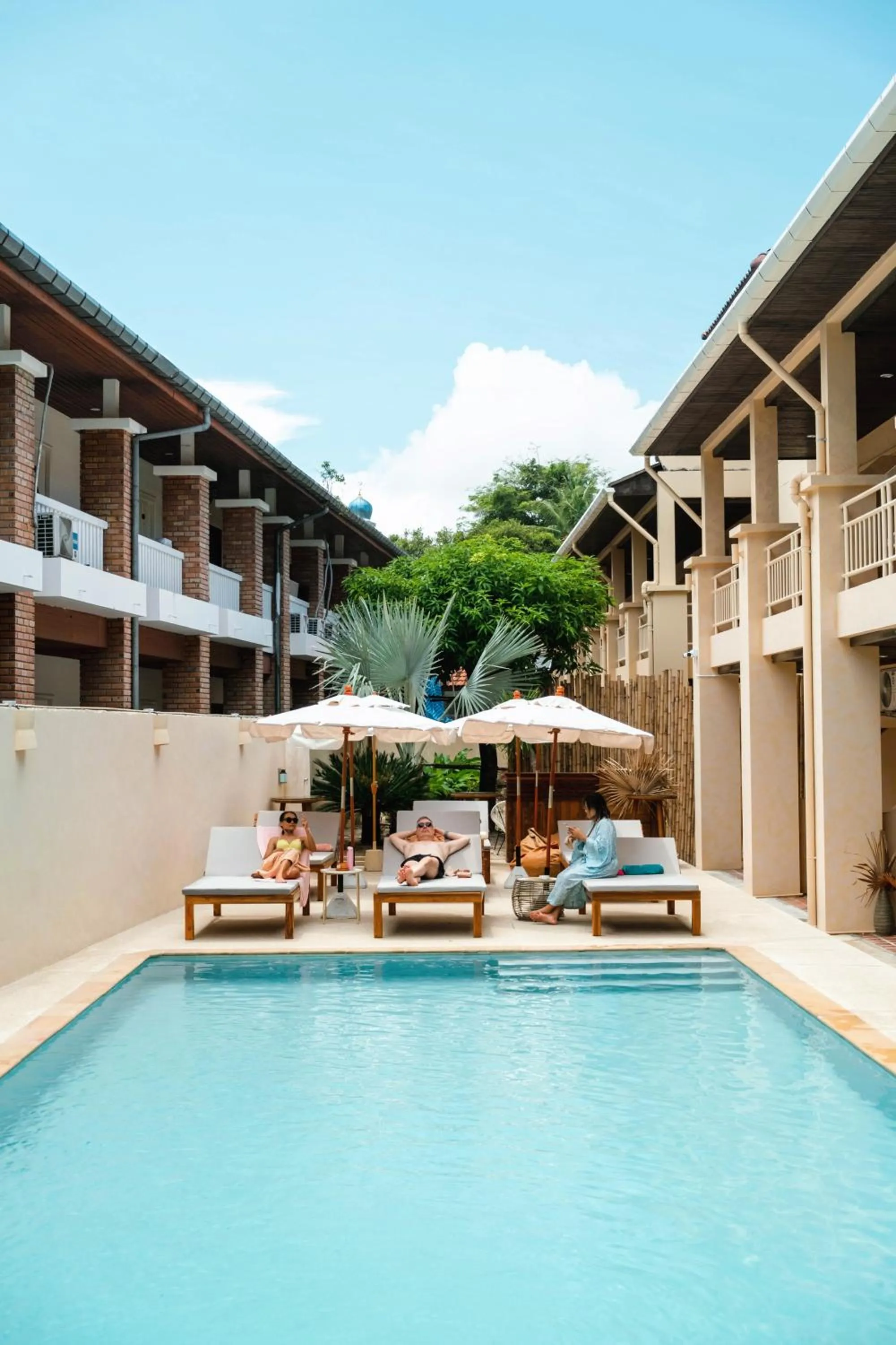 Swimming pool in Rustic and Blue Getaway