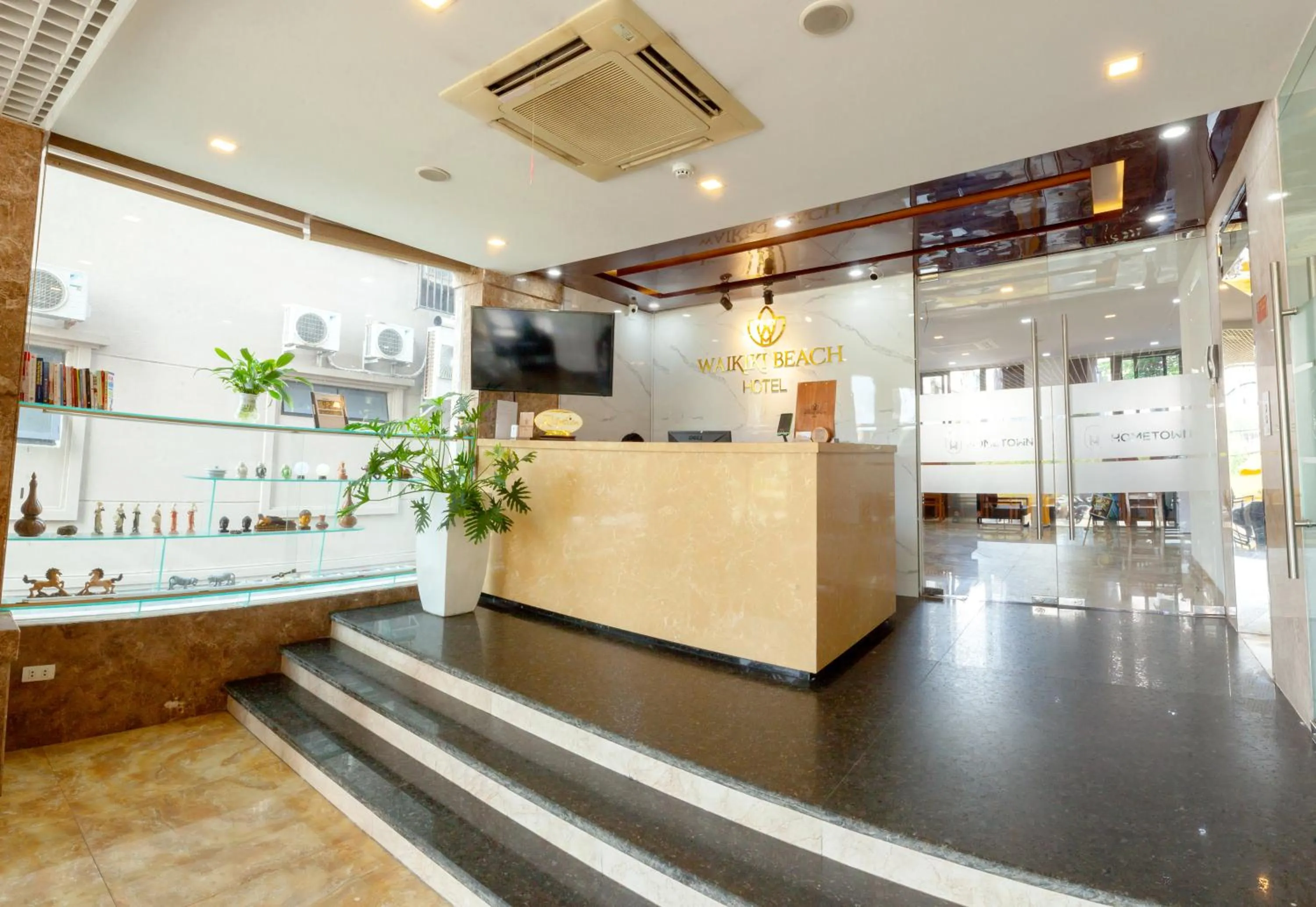 Lobby or reception in Waikiki Beach Hotel Da Nang