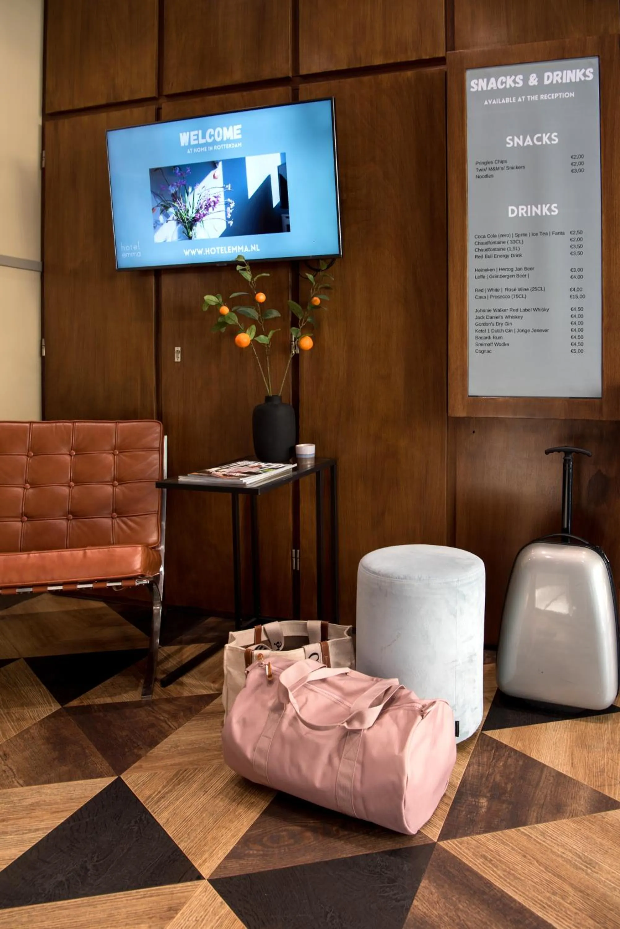 Property building in Hotel Emma