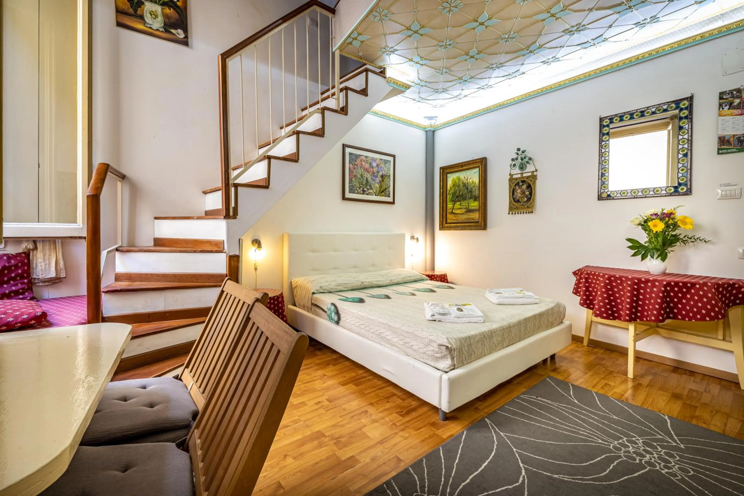 Bed in Dei Medici Palace