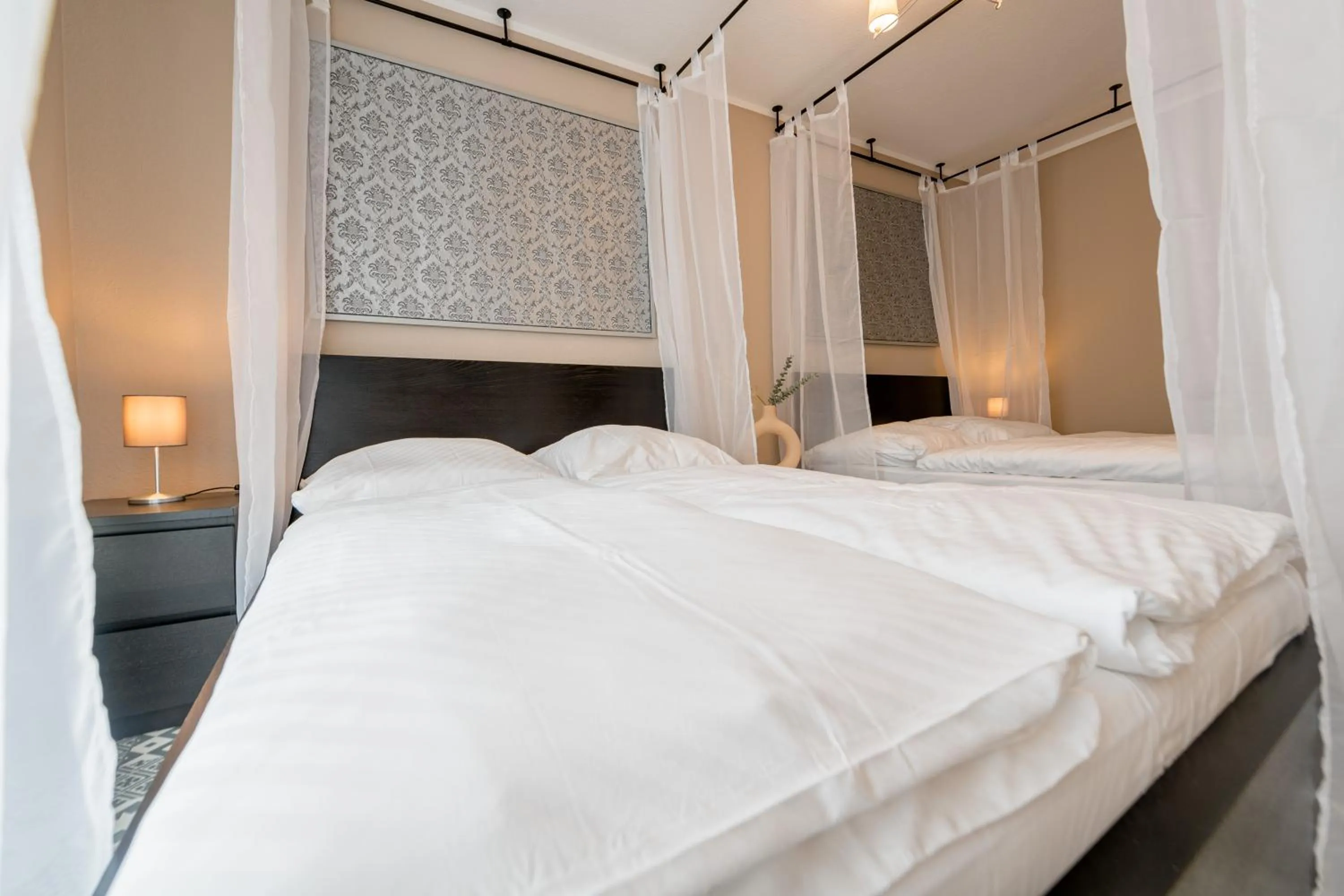 Bed in Aparthotel Alma Bonn