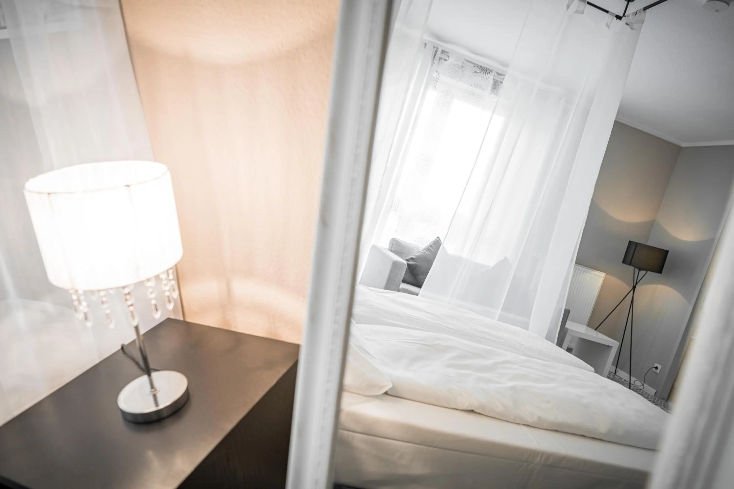 Photo of the whole room, Bed in Aparthotel Alma Bonn