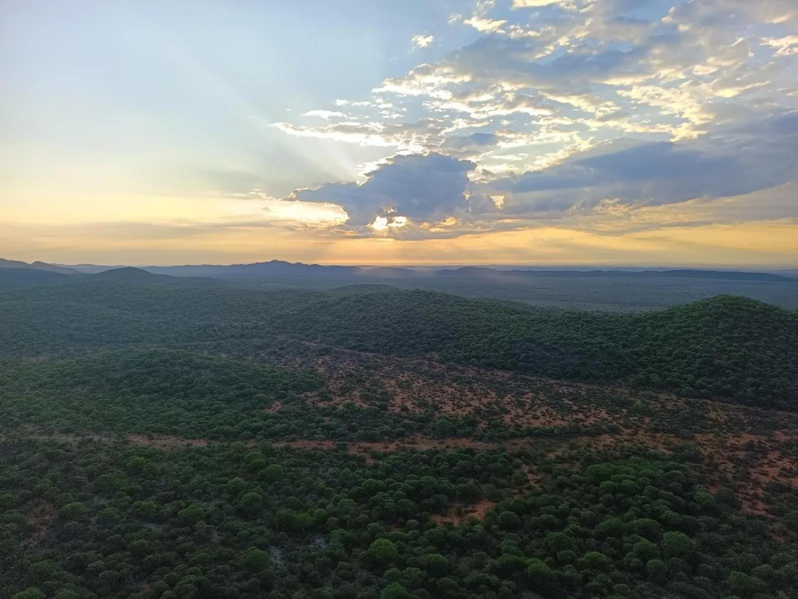 Natural landscape in Kifaru Bush camp