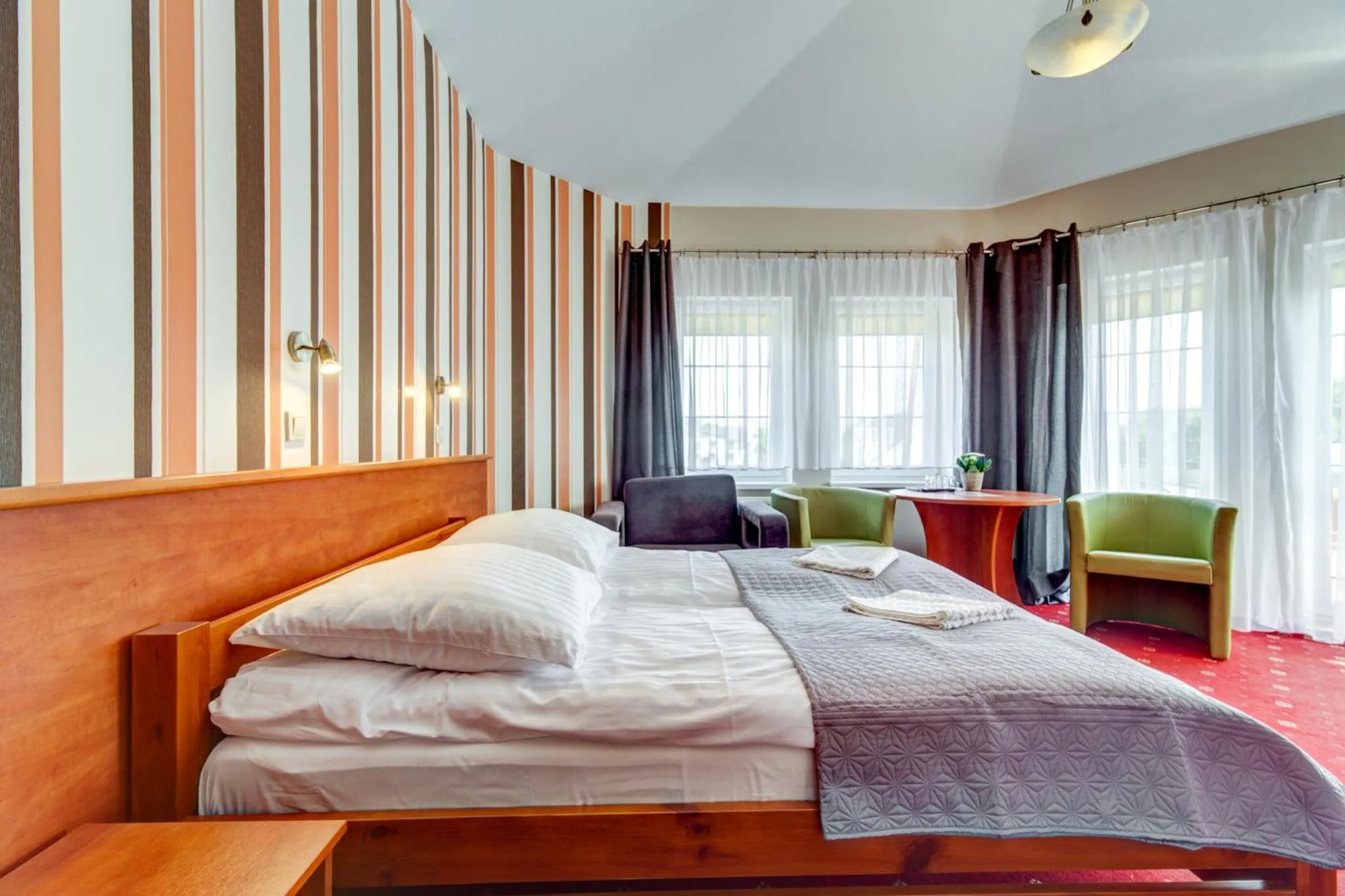 Photo of the whole room, Bed in Villa Melody