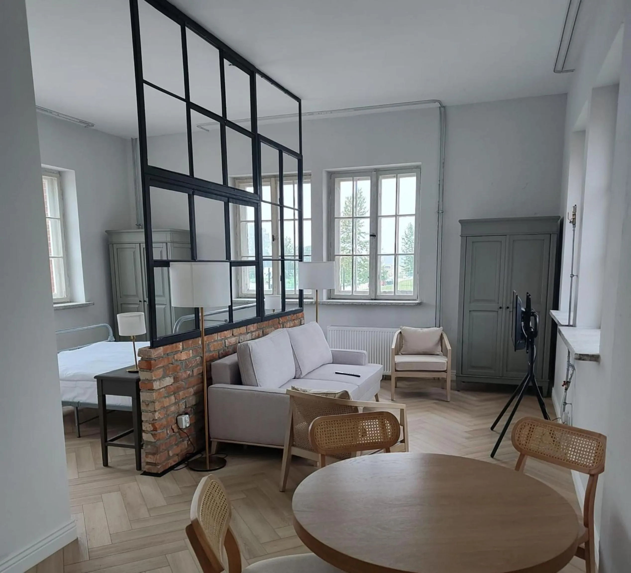 Photo of the whole room in Hotel ARCHE Fabryka Samolotów w Mielnie