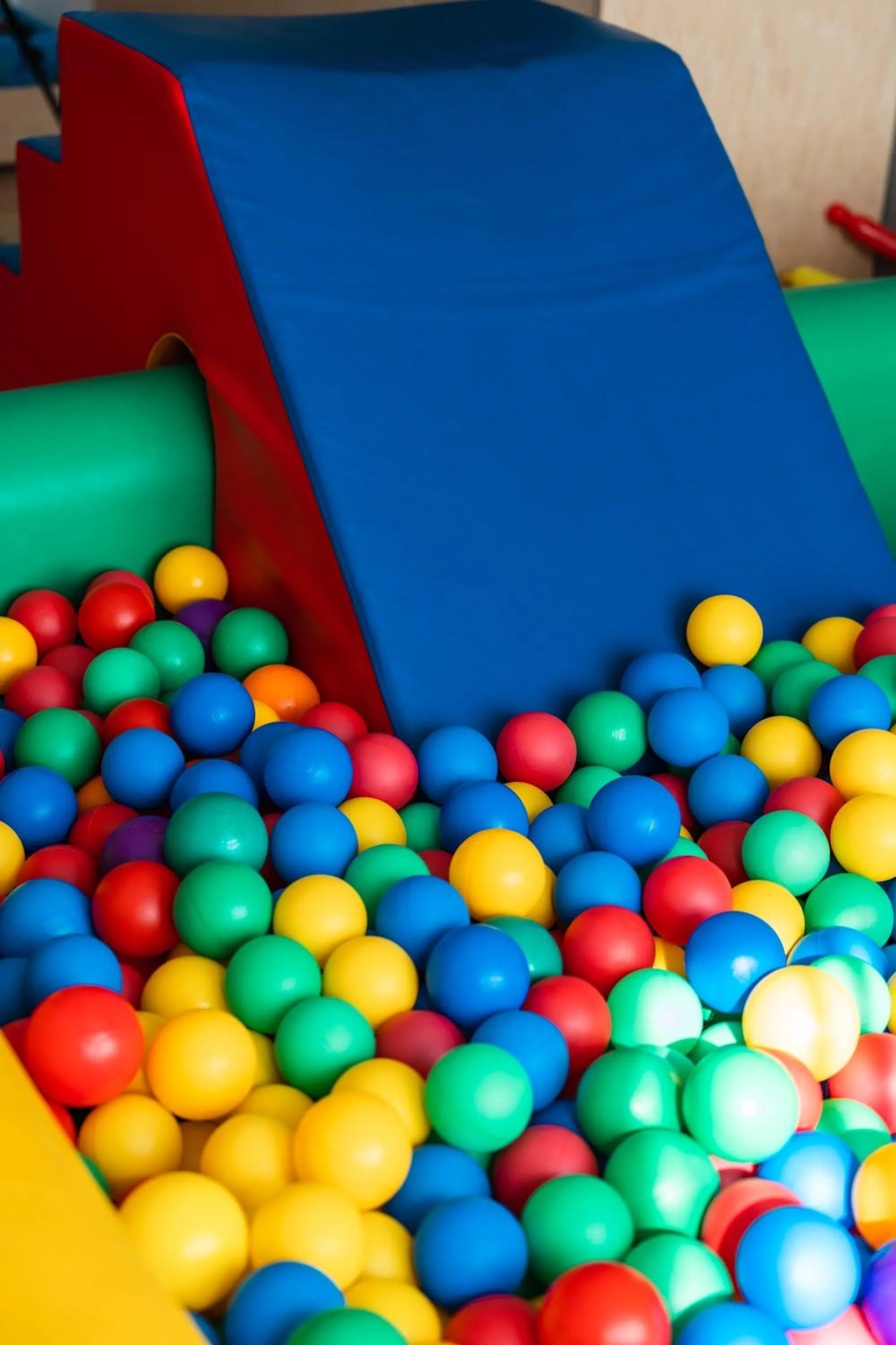 children in Hotel ARCHE Fabryka Samolotów w Mielnie