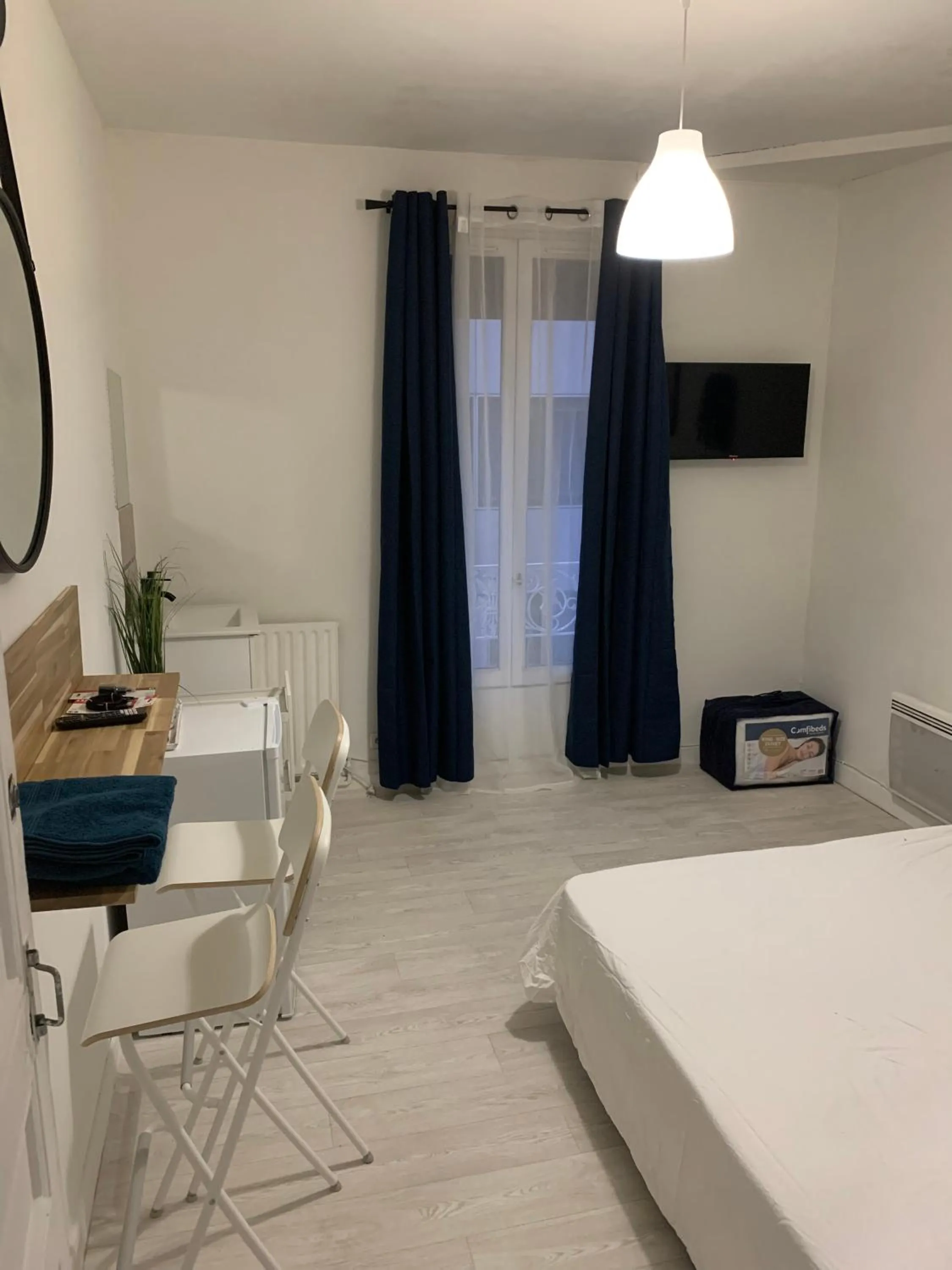 Bed in Hotel La Défense