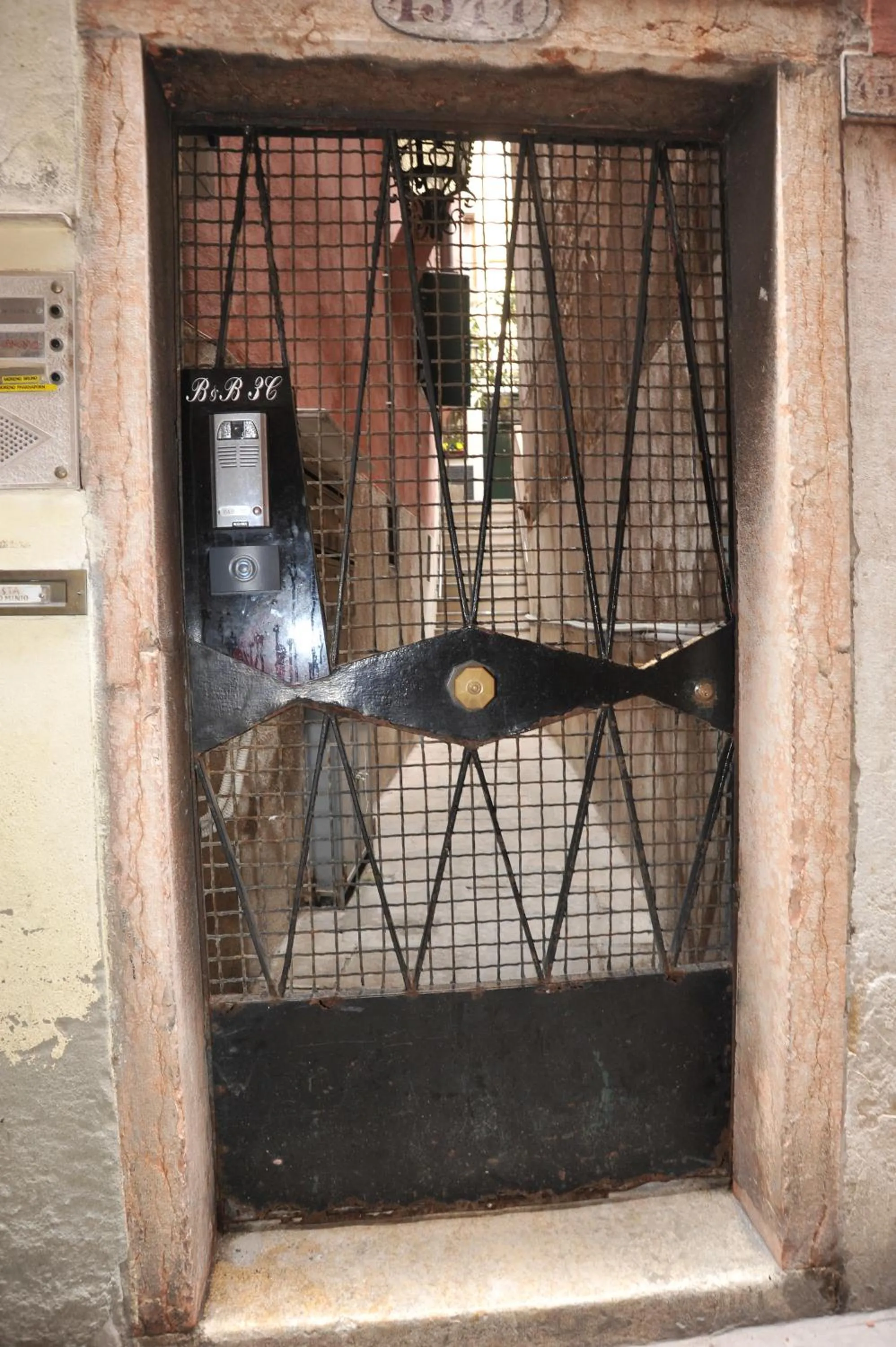 Decorative detail in 3C B&B