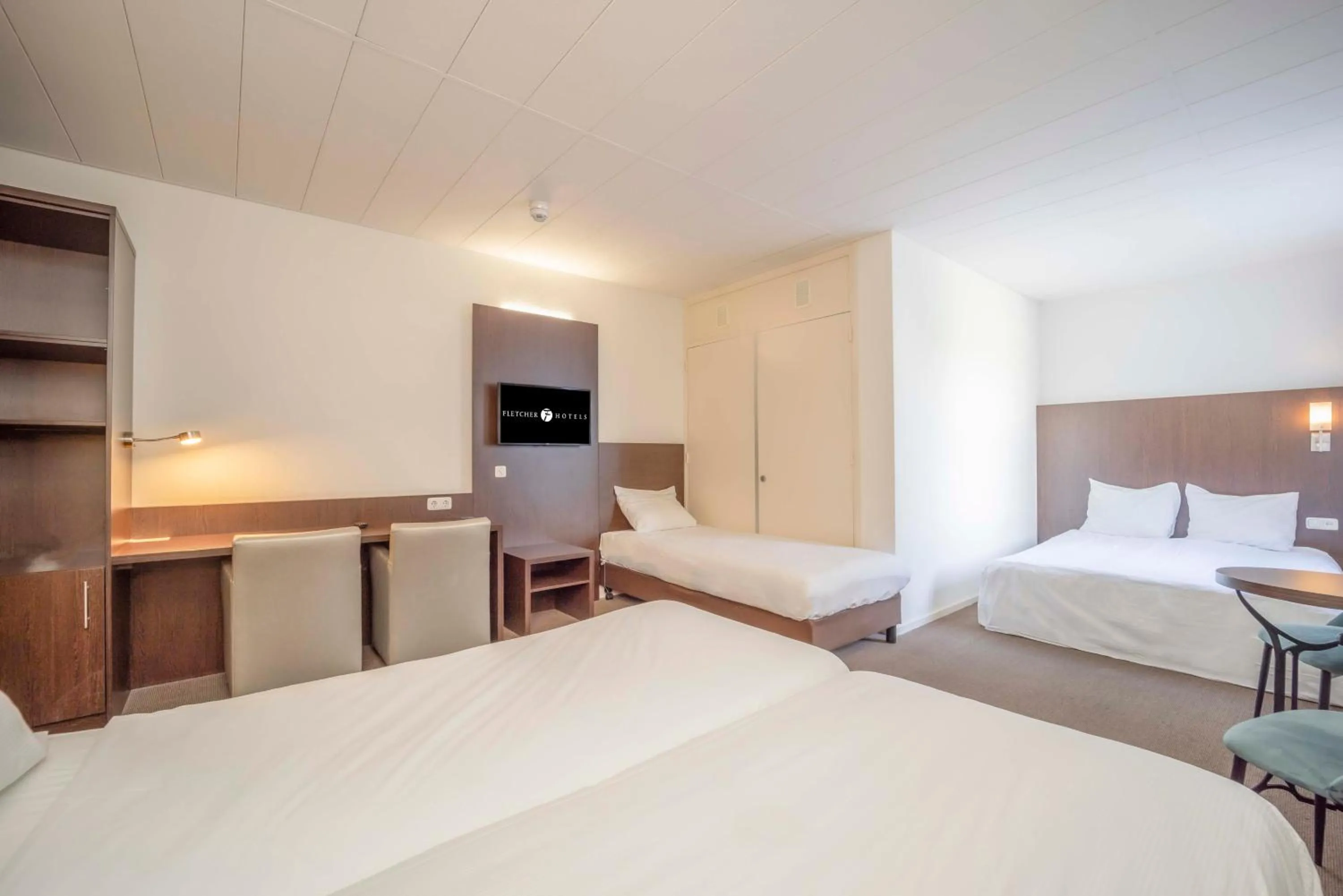 Bedroom, Bed in Fletcher Hotel-Restaurant Waalwijk