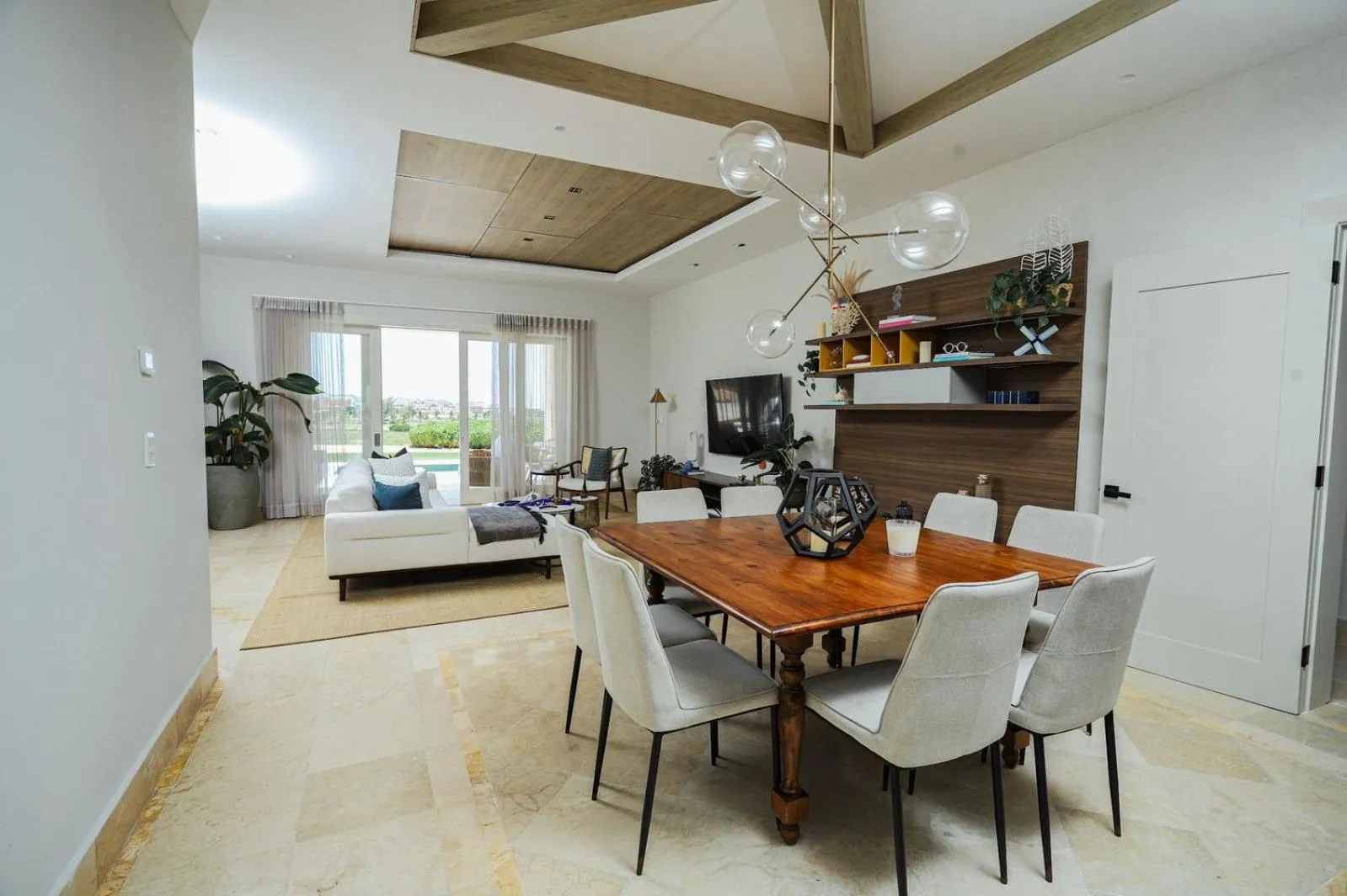 Dining Area in CAP CANA GOLDEN BEAR