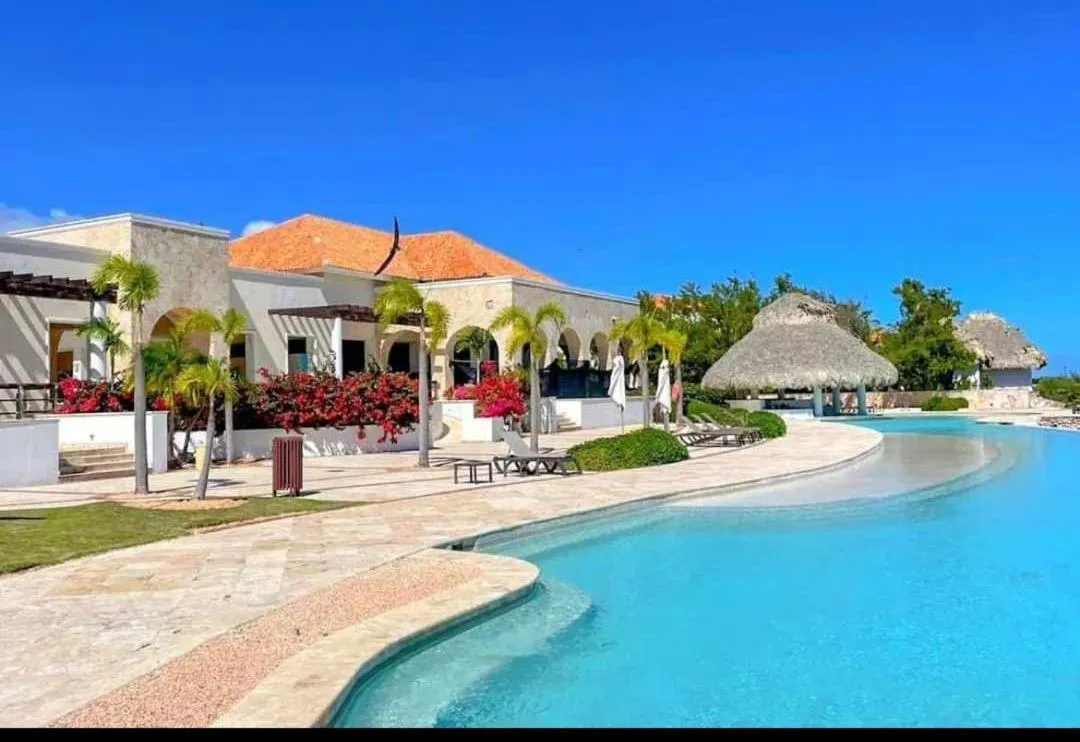 Swimming Pool in CAP CANA GOLDEN BEAR