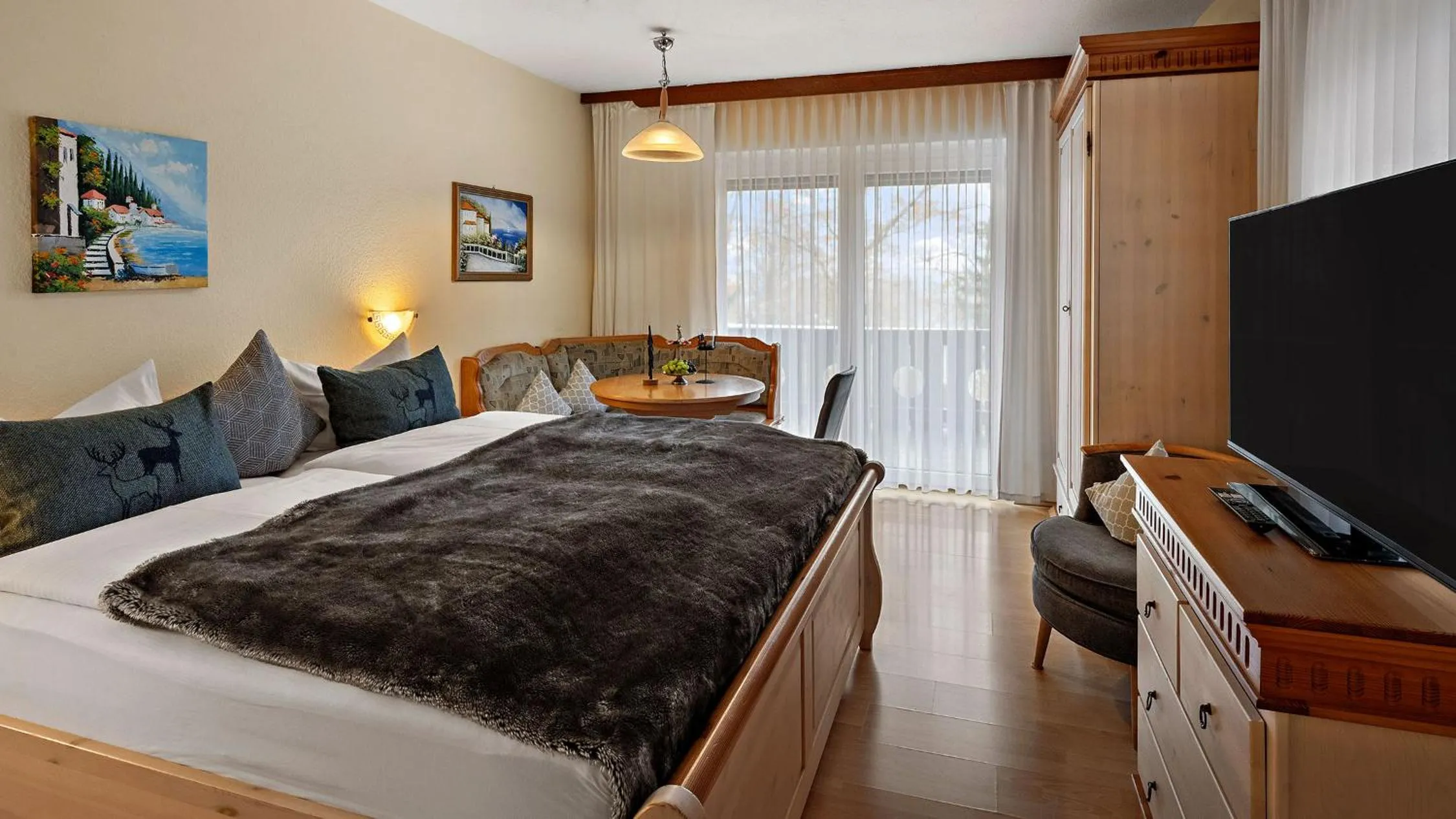 Photo of the whole room, Bed in Apparthotel Jagdhof