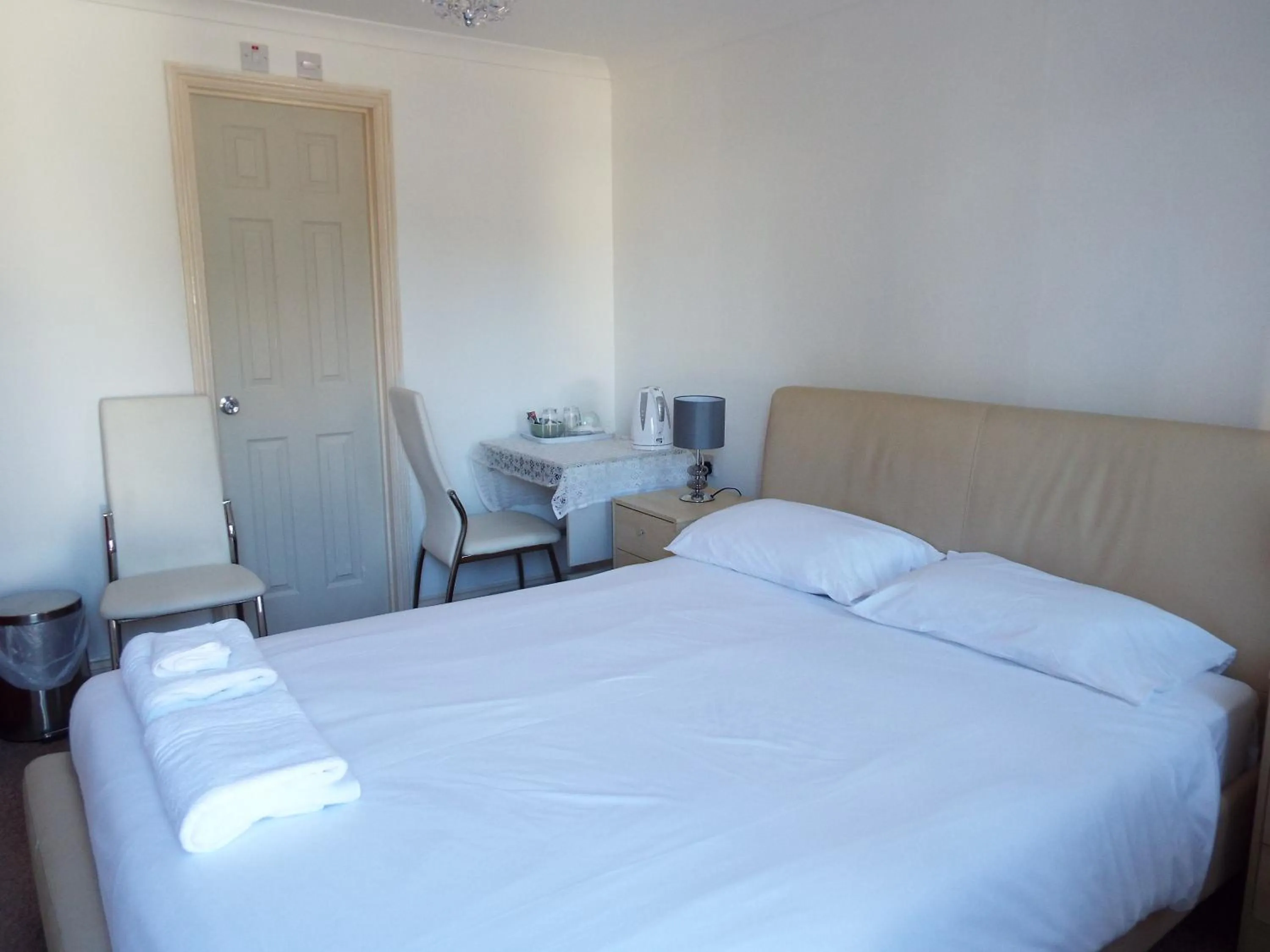 Bed in Mount Lavinia