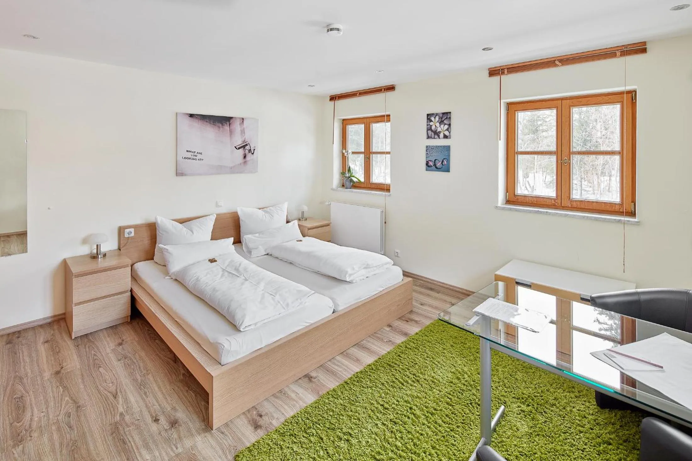 Photo of the whole room, Bed in Hotel Garni Alte Säge Ruhpolding inkl Chiemgaukarte