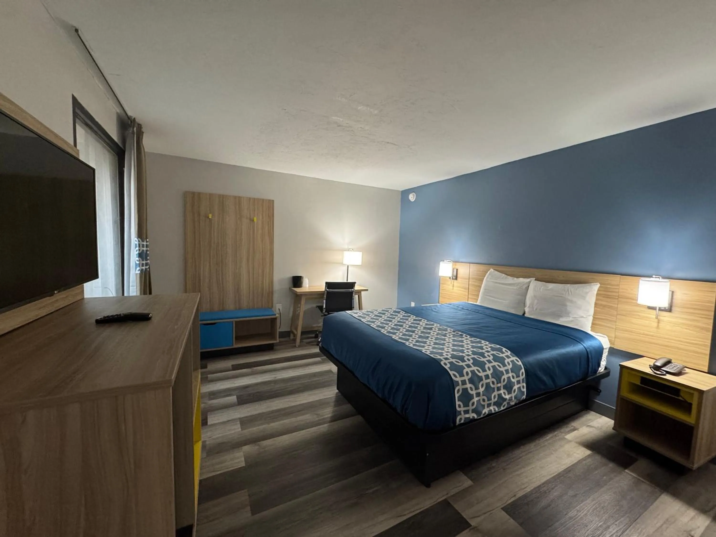 Bed in Travelodge by Wyndham Gainesville