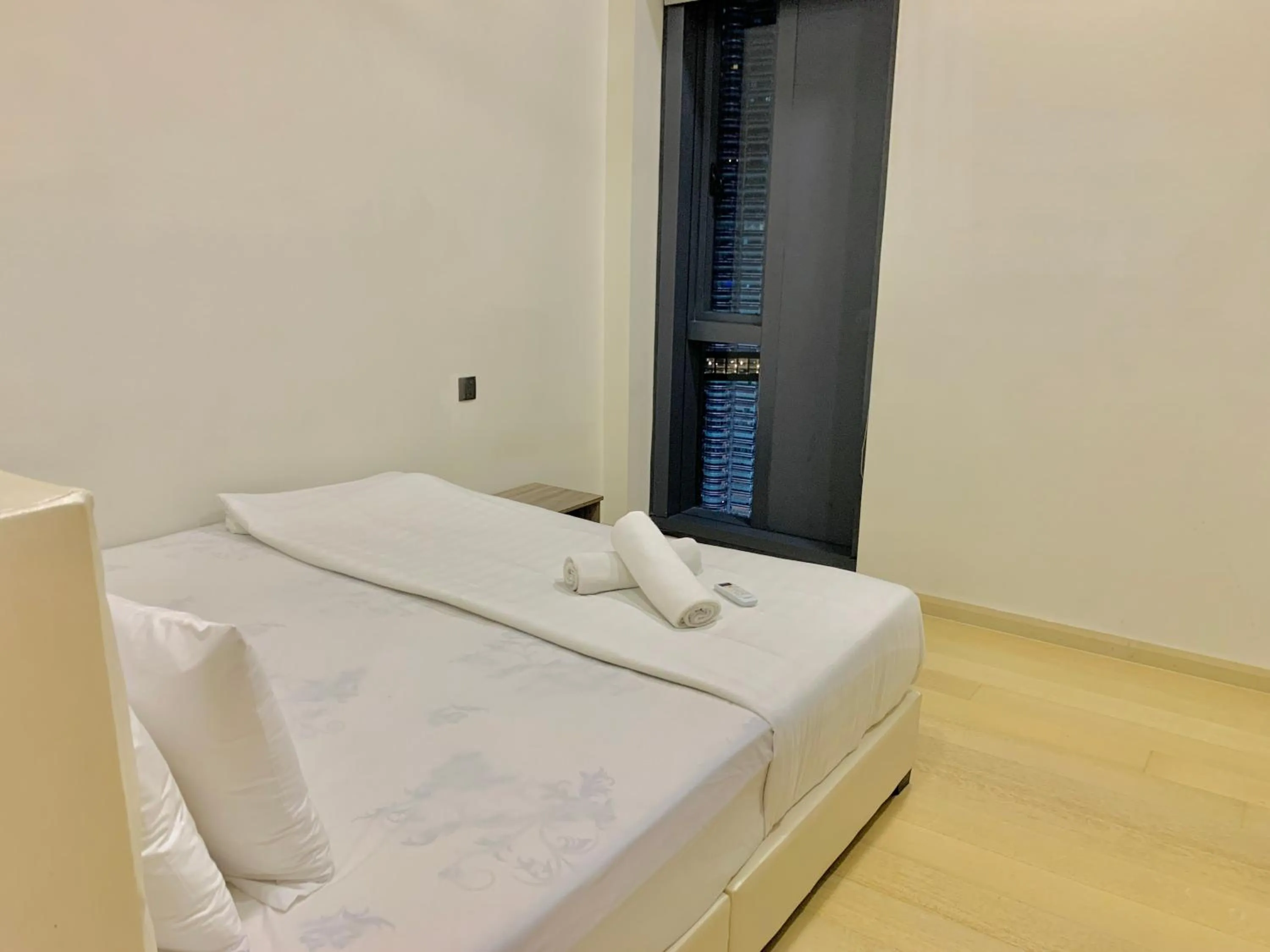 Bed in Star KLCC by Arman