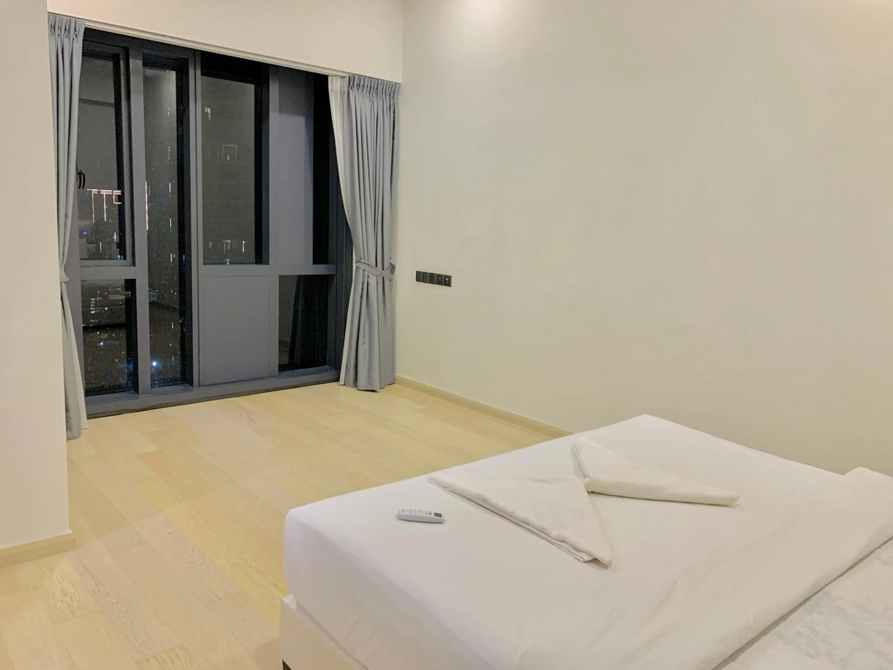 Bed in Star KLCC by Arman