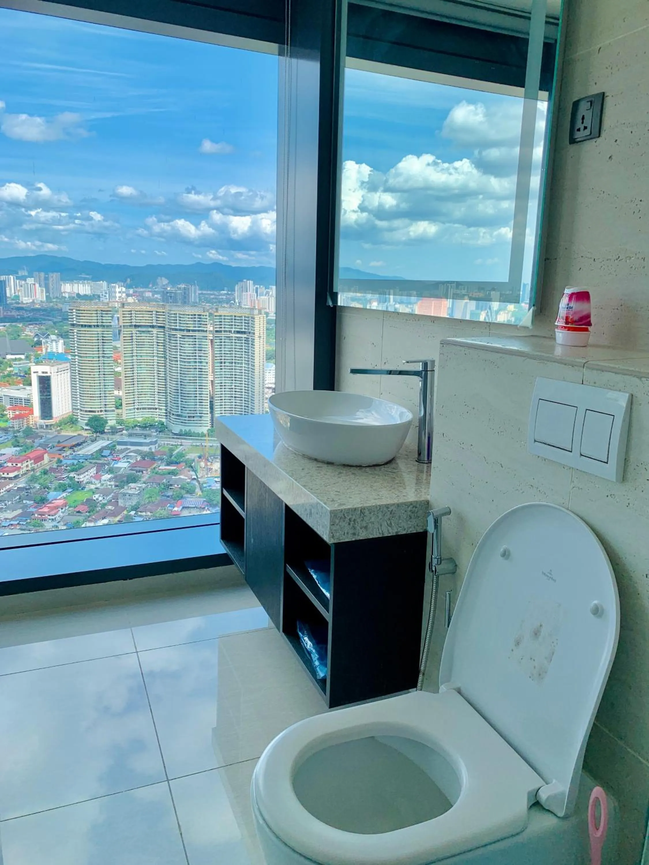 Toilet in Star KLCC by Arman