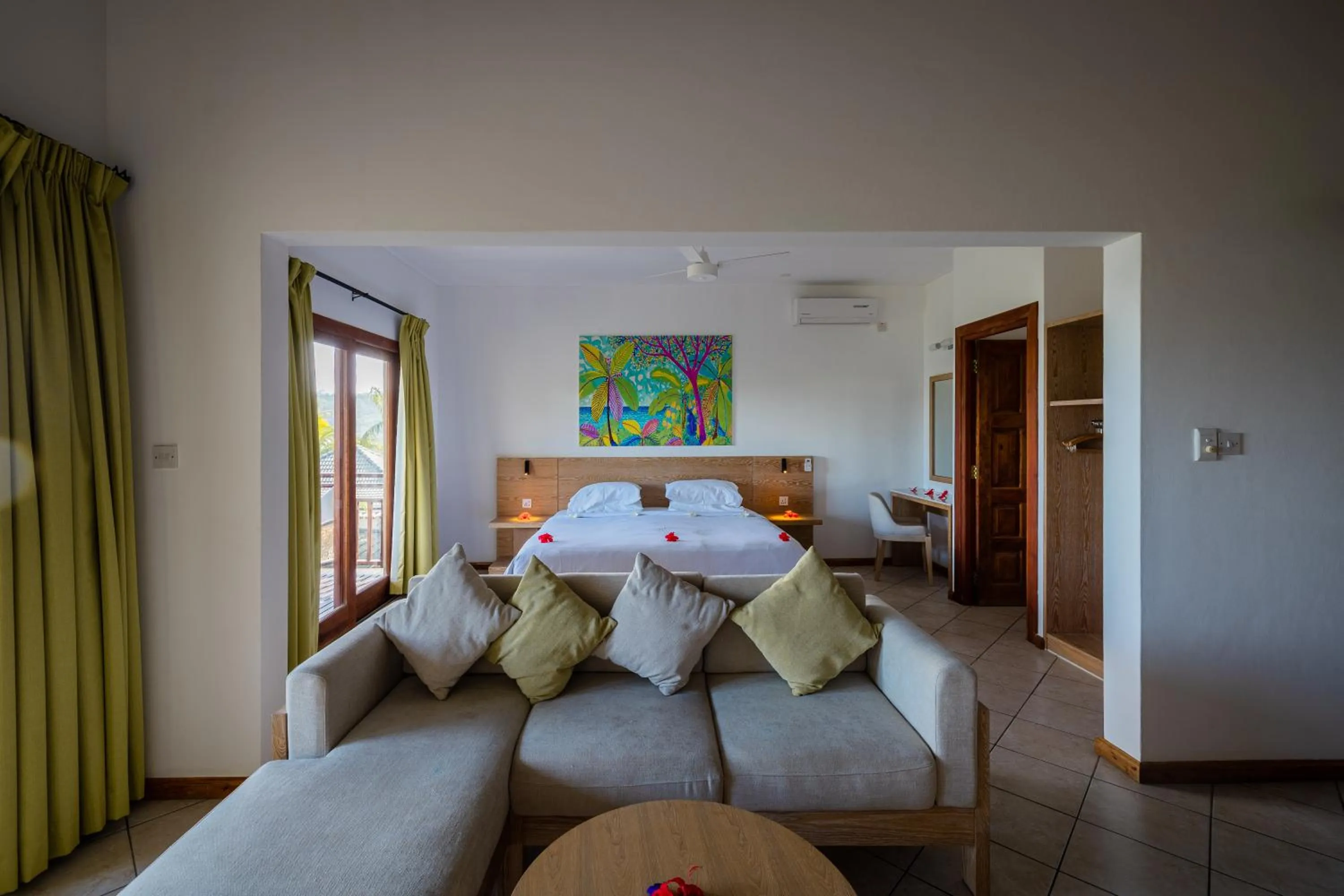 Photo of the whole room, Bed in Valmer Resort and Spa