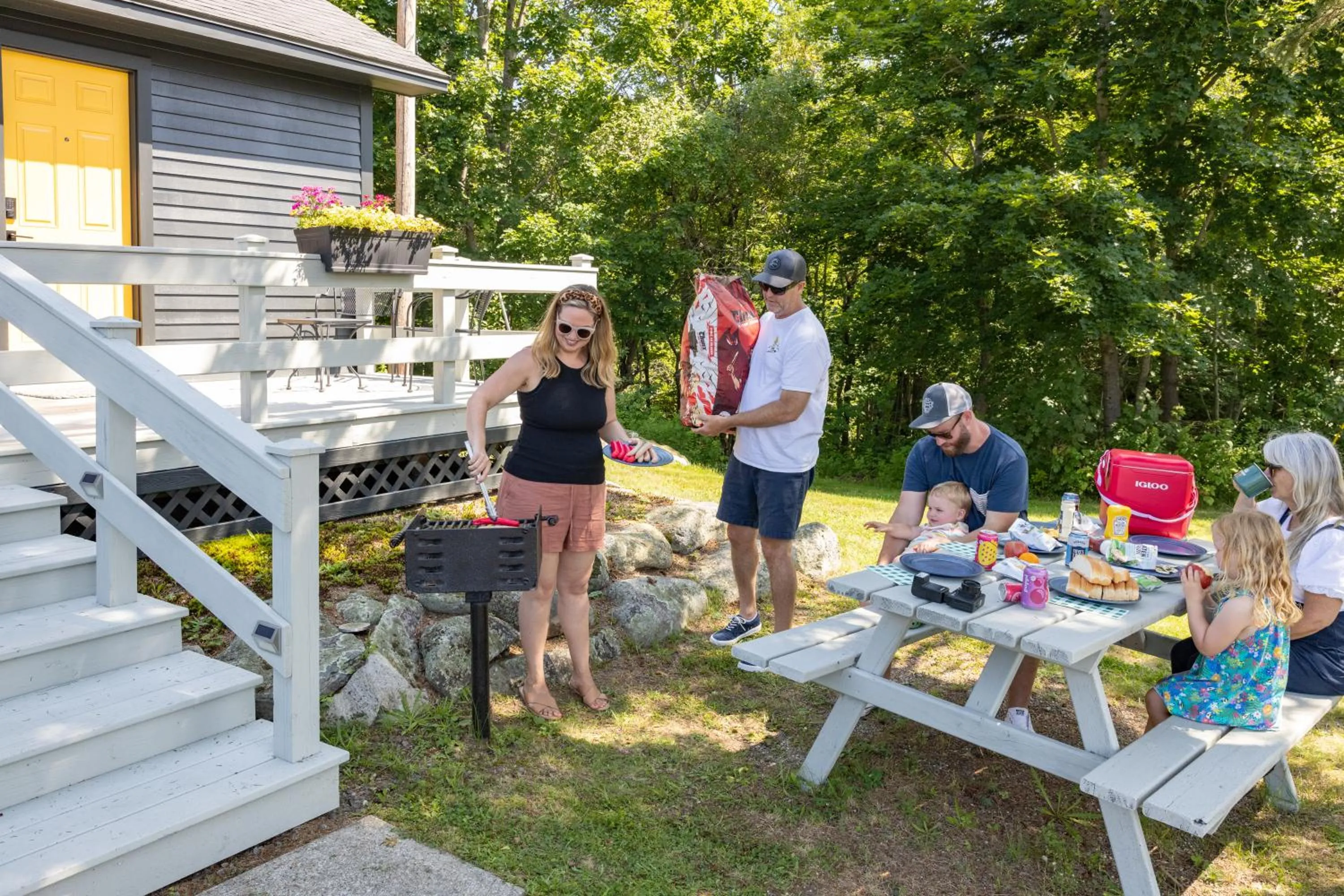 Seascape Motel & Cottages