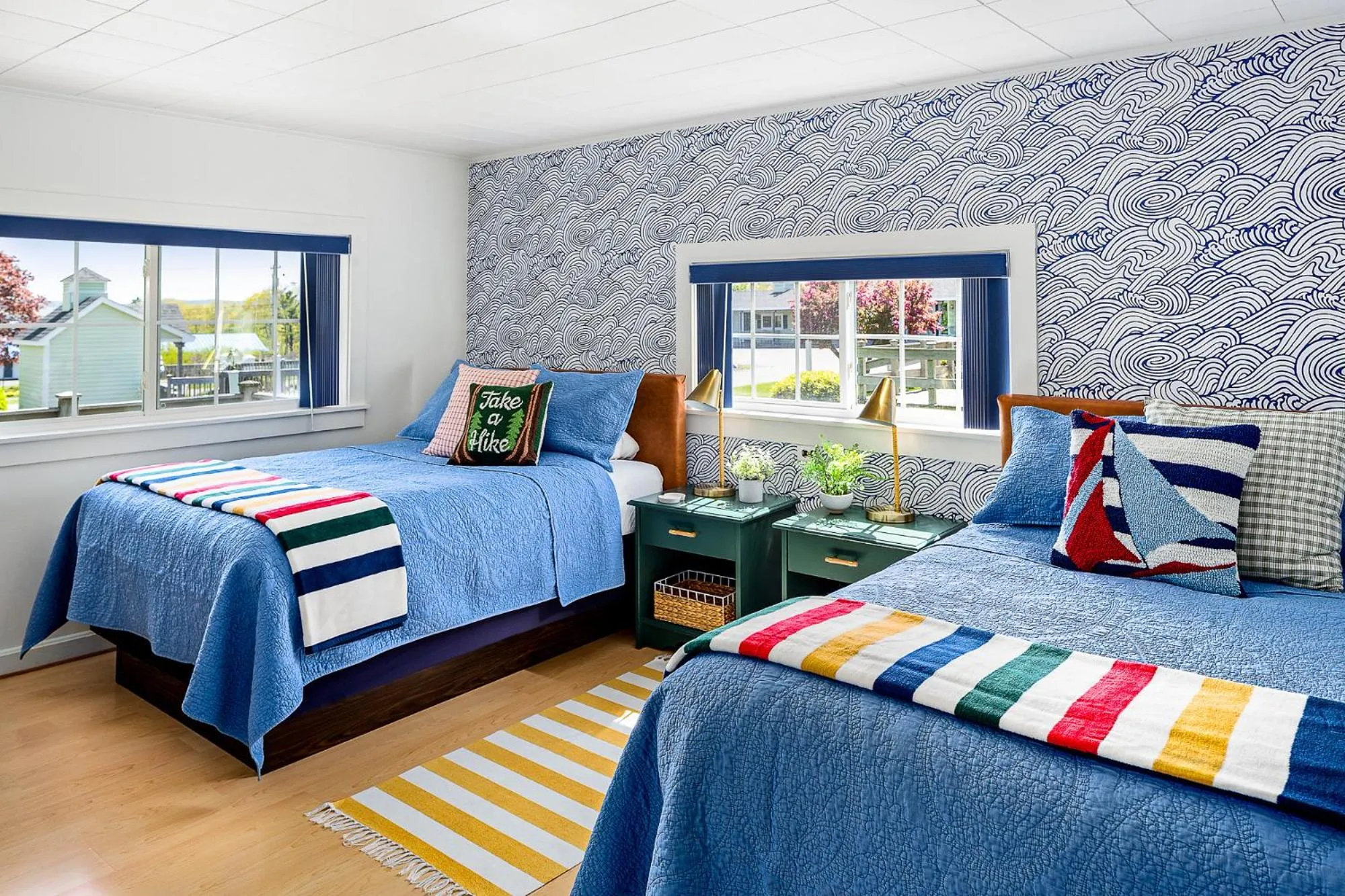 Photo of the whole room, Bed in Seascape Motel & Cottages