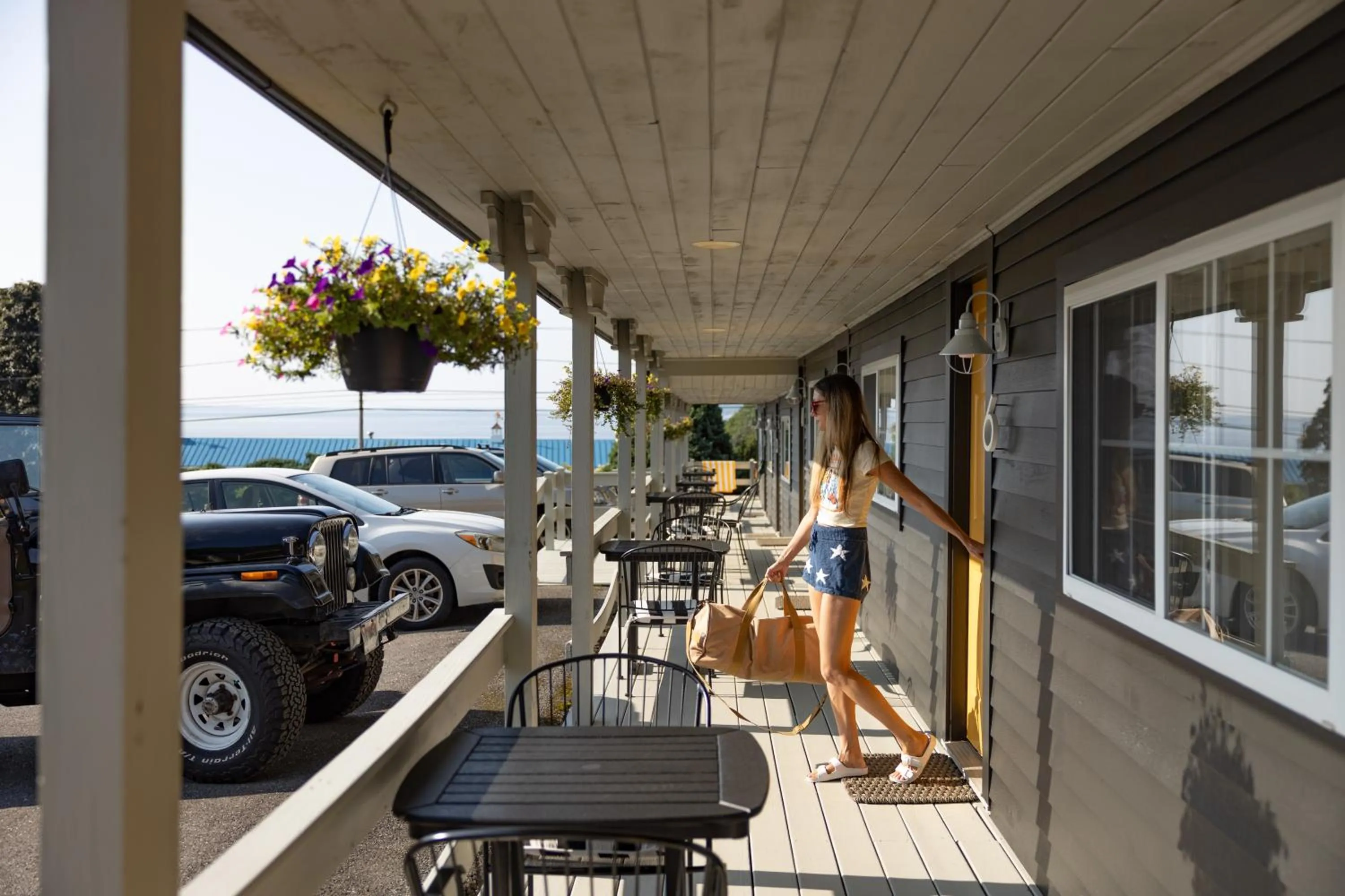 Seascape Motel & Cottages