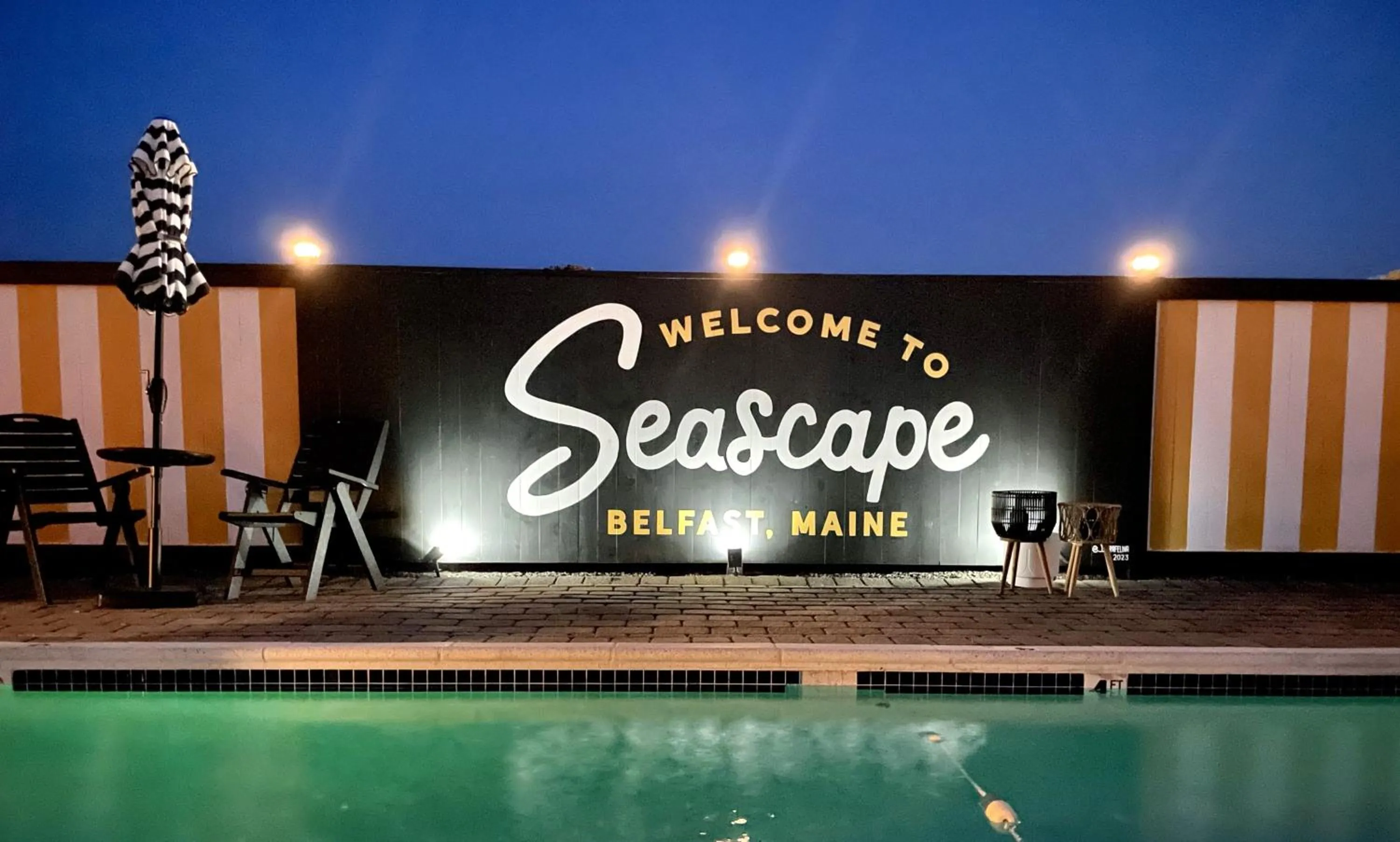 Night in Seascape Motel & Cottages
