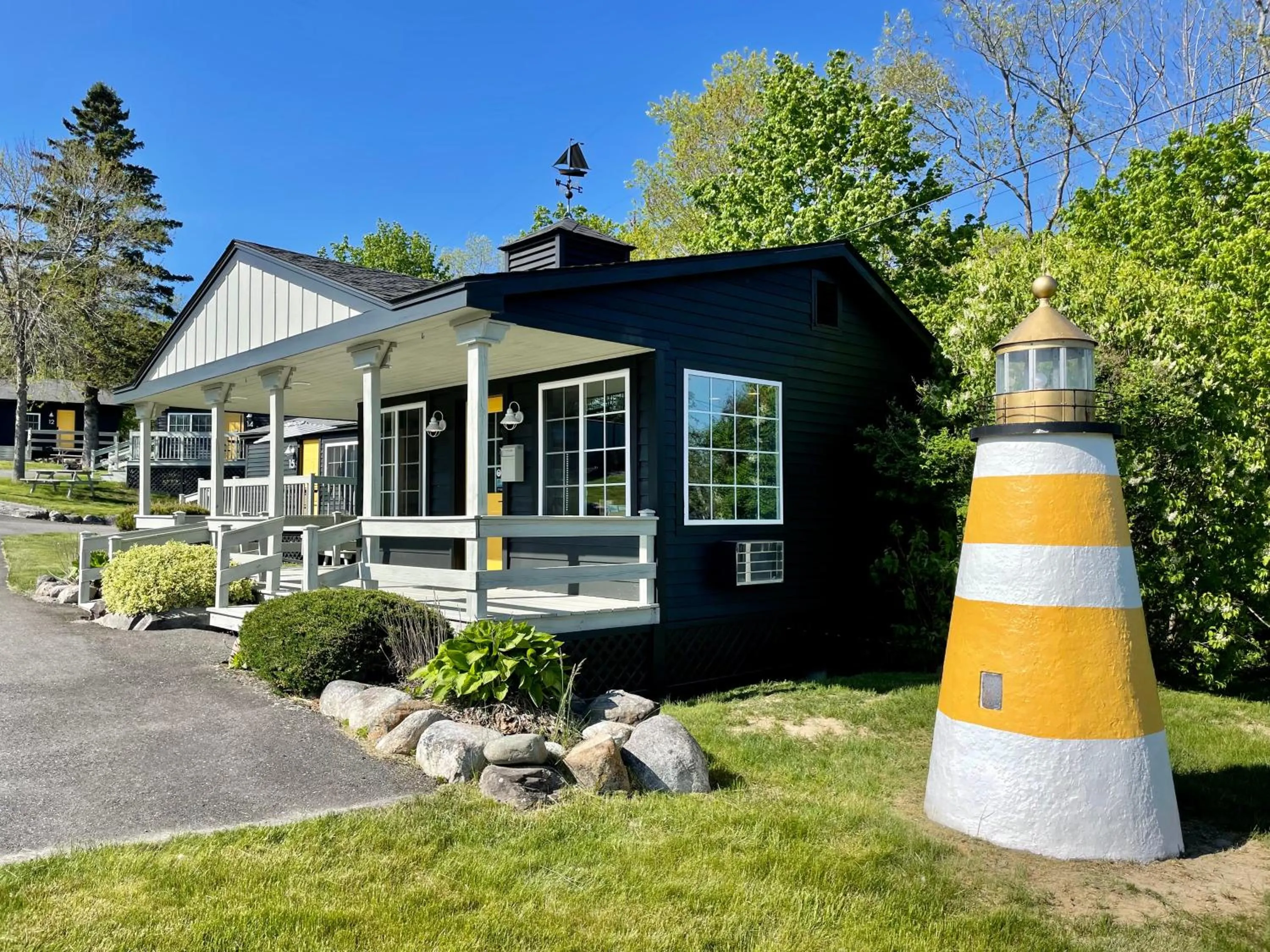 Lobby or reception in Seascape Motel & Cottages