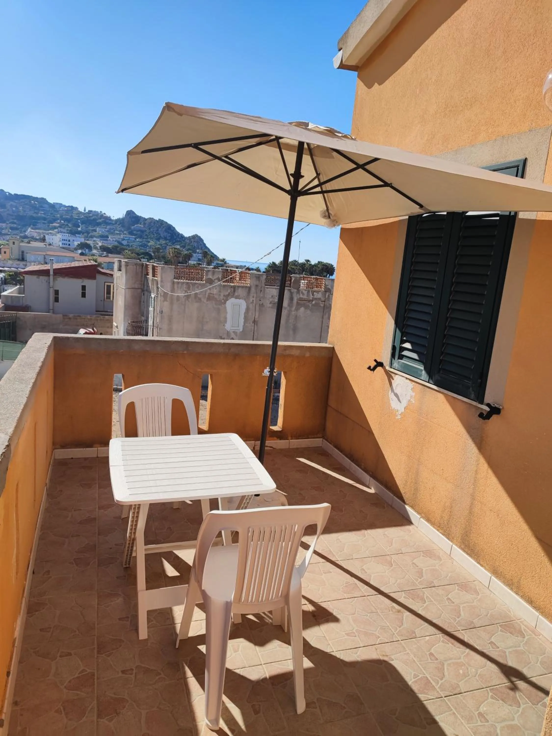 Property building in Alba Chiara Licata