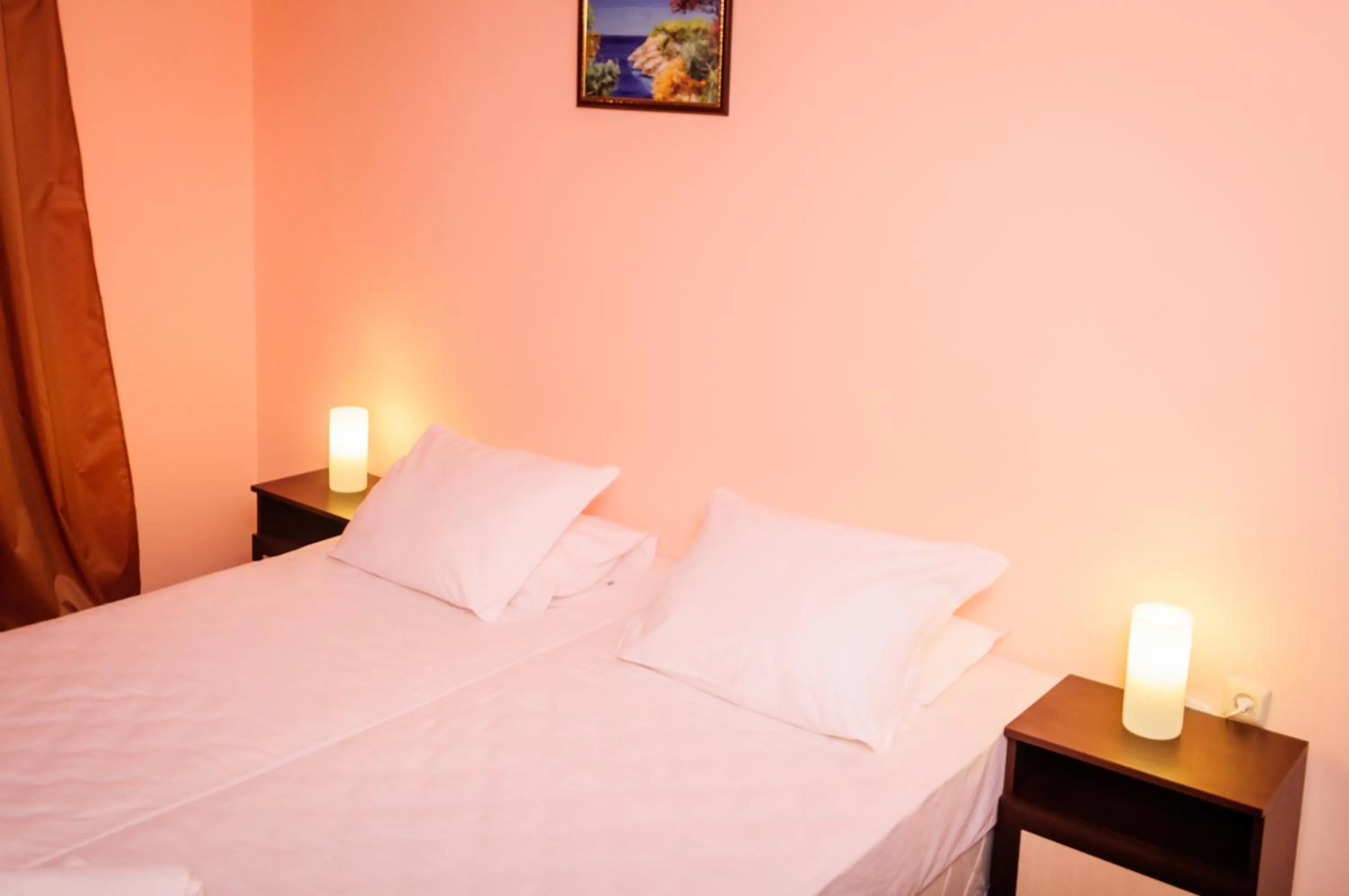 Decorative detail, Bed in Cantilena Complex