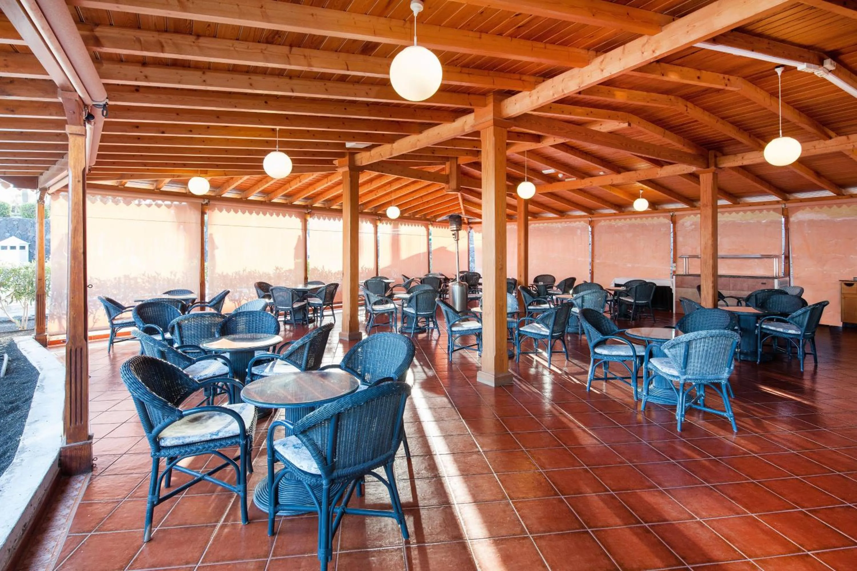 Lounge or bar in Relaxia Olivina