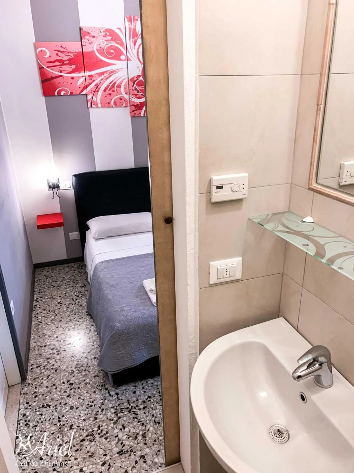 Bathroom, Bed in Ariel B&B