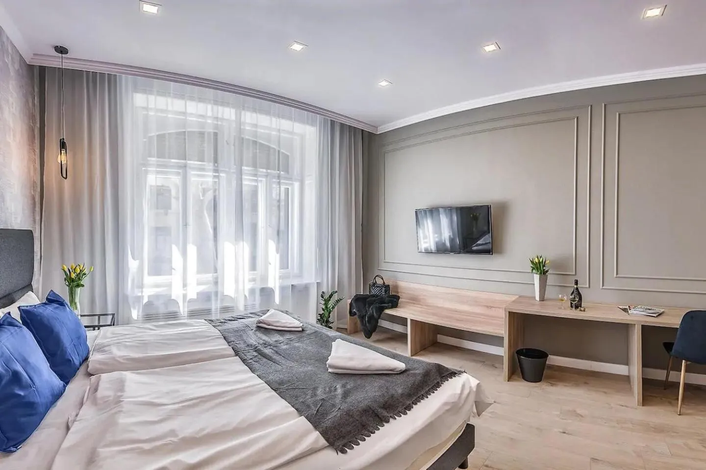 Luxury STUDIO for Treasure Seekers
