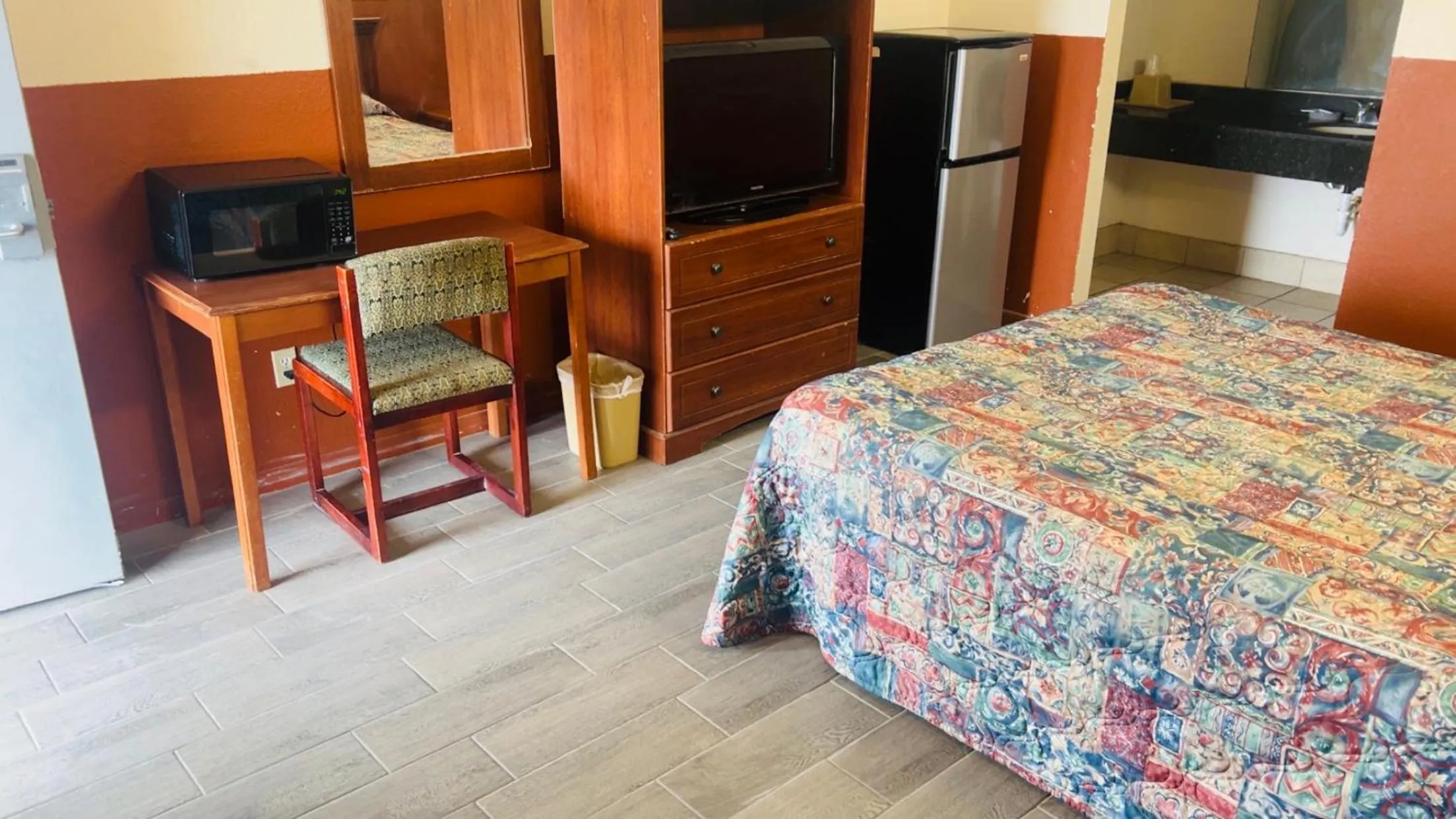 Bed in Executive Inn Robstown