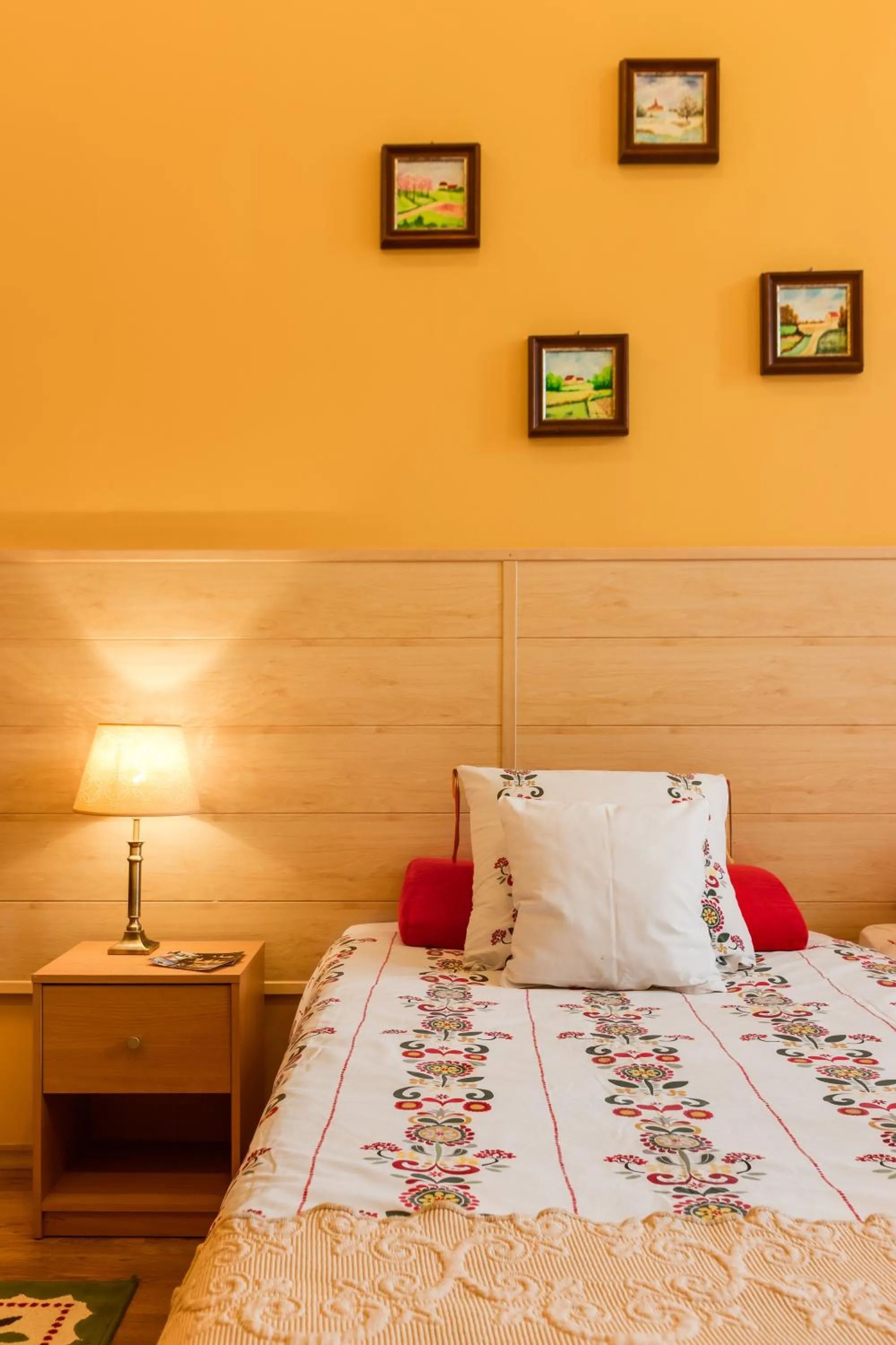 Bed in Kamienica