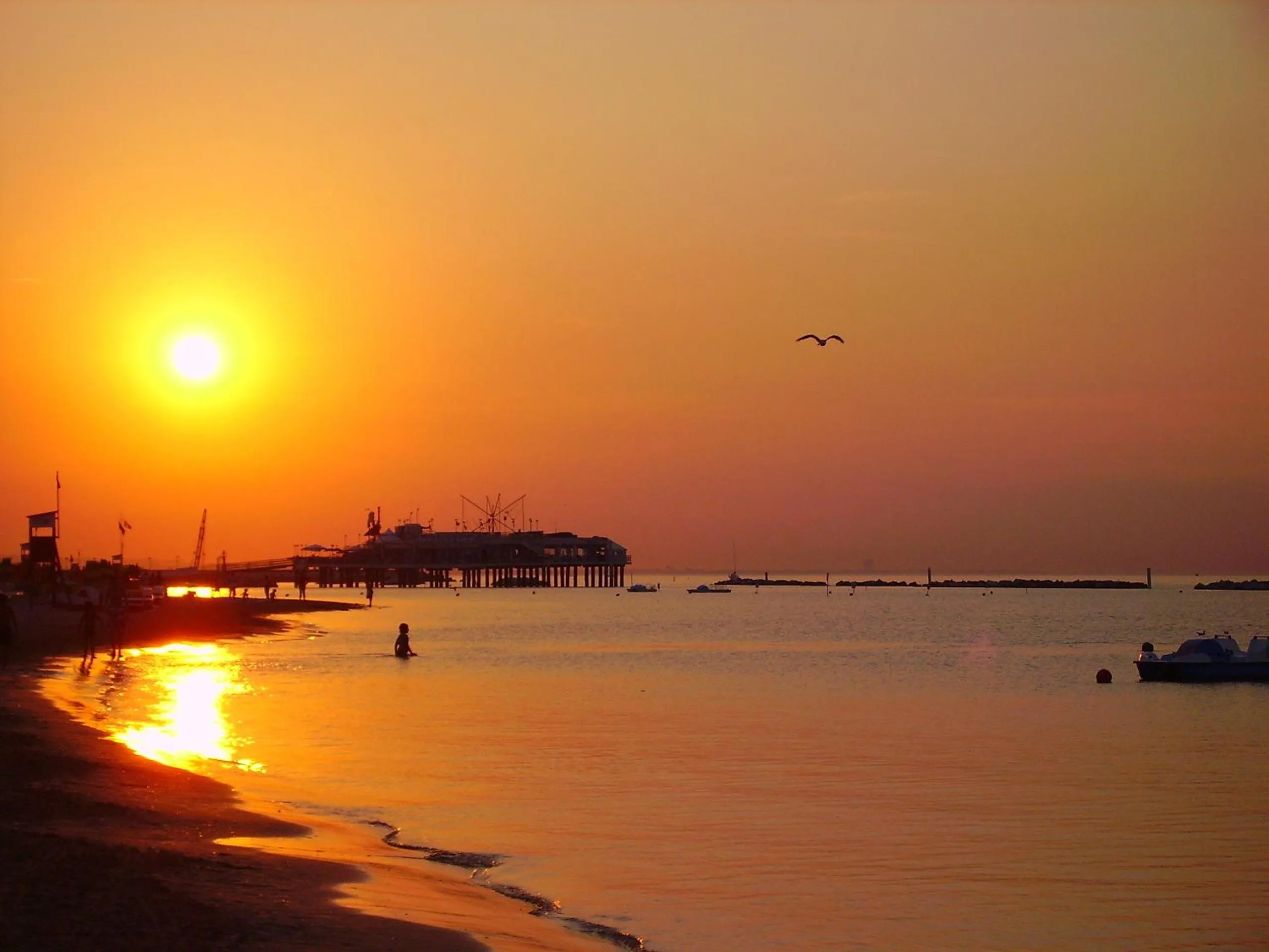 Sunset in Hotel Lido
