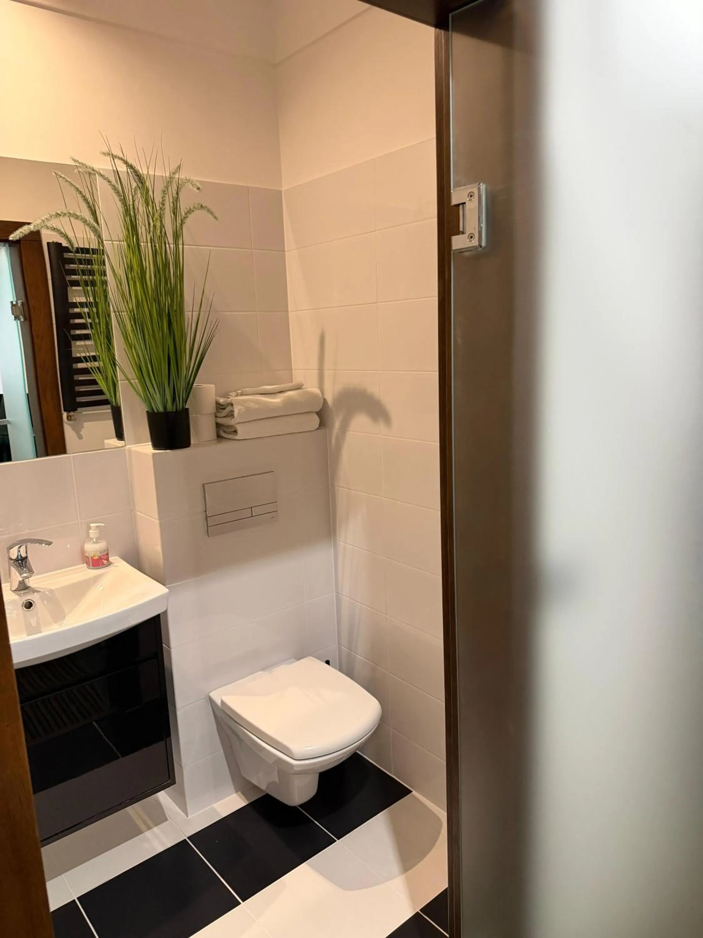 The Old Townhouse II