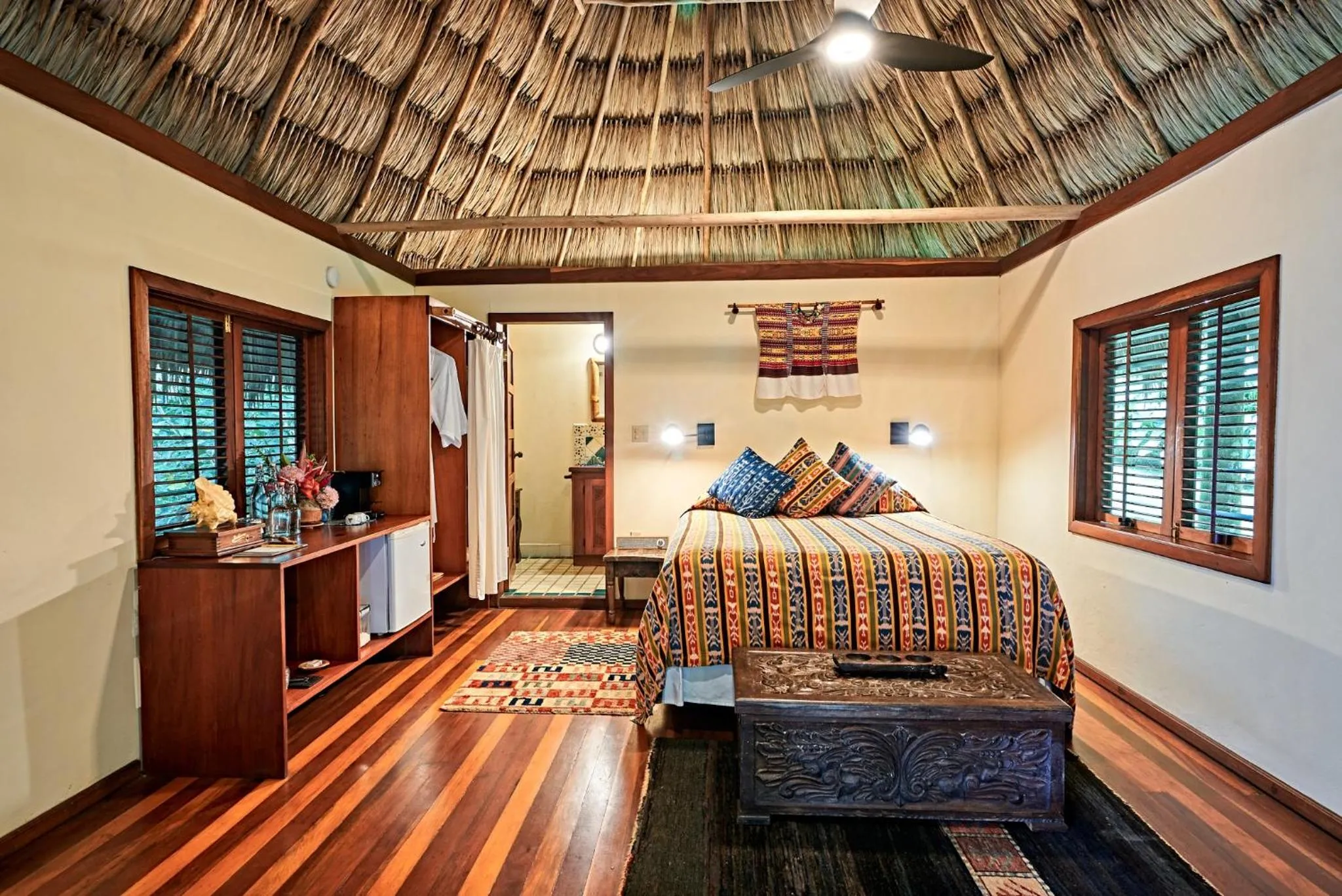 Bed in Blancaneaux Lodge by Francis Ford Coppola