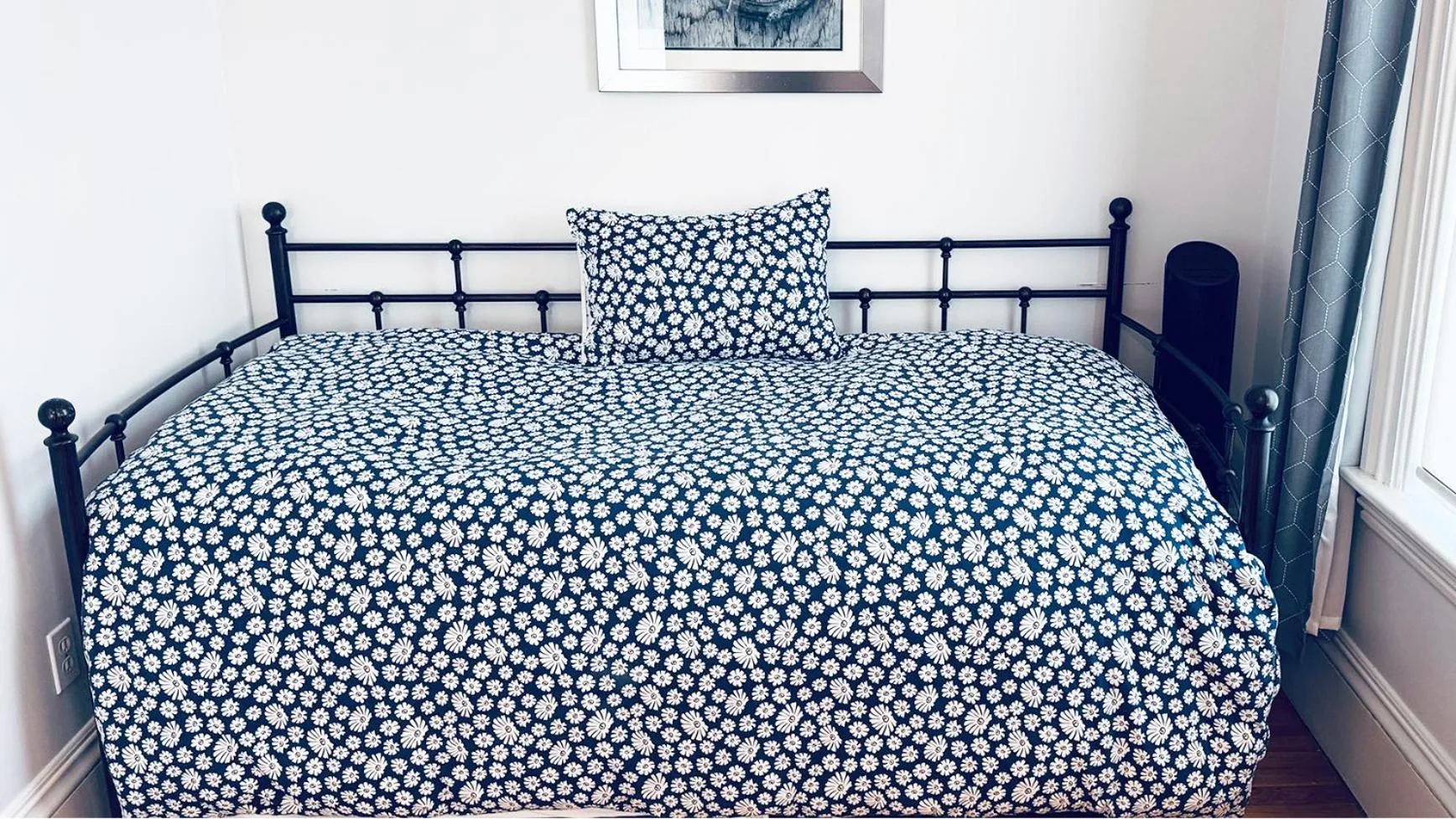 Bed in Ginkgo House on Harvard