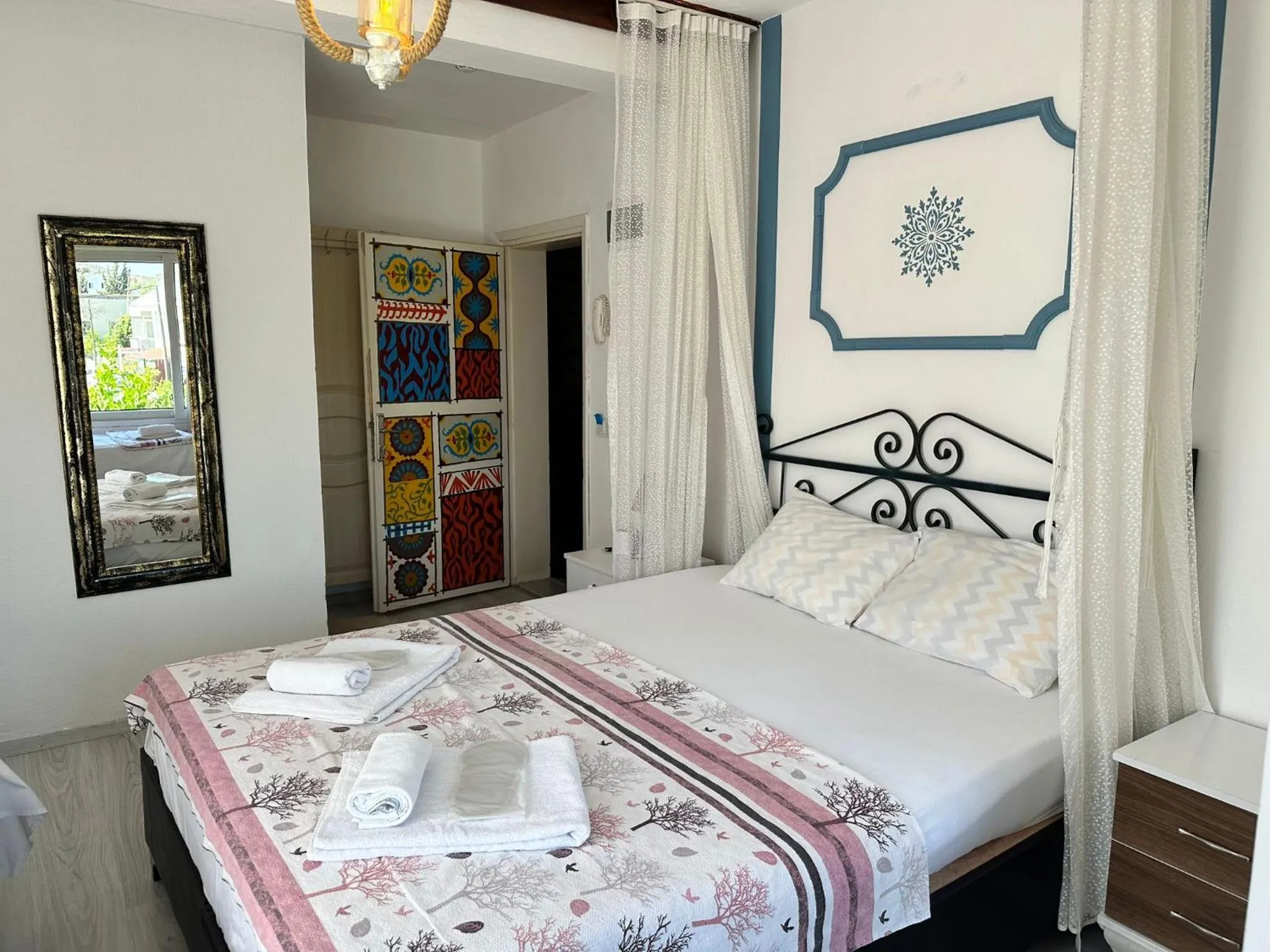 Bedroom, Bed in Bonjourla Otel